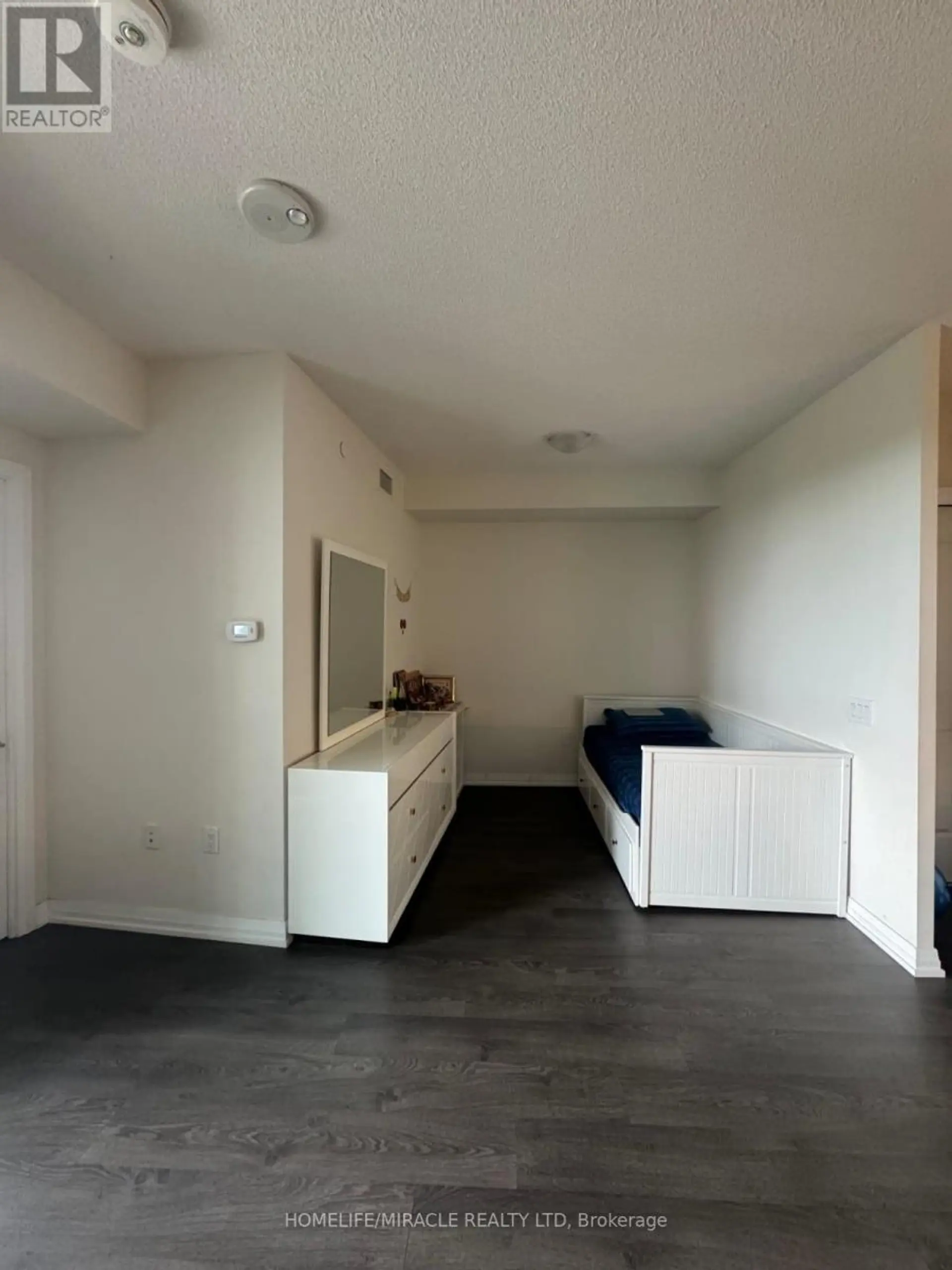 #521 50 THOMAS RILEY ROAD - Image 5