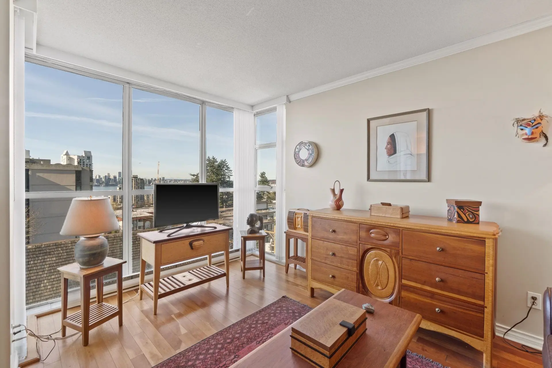 Property at #602 567 Lonsdale Avenue, North Vancouver, BC