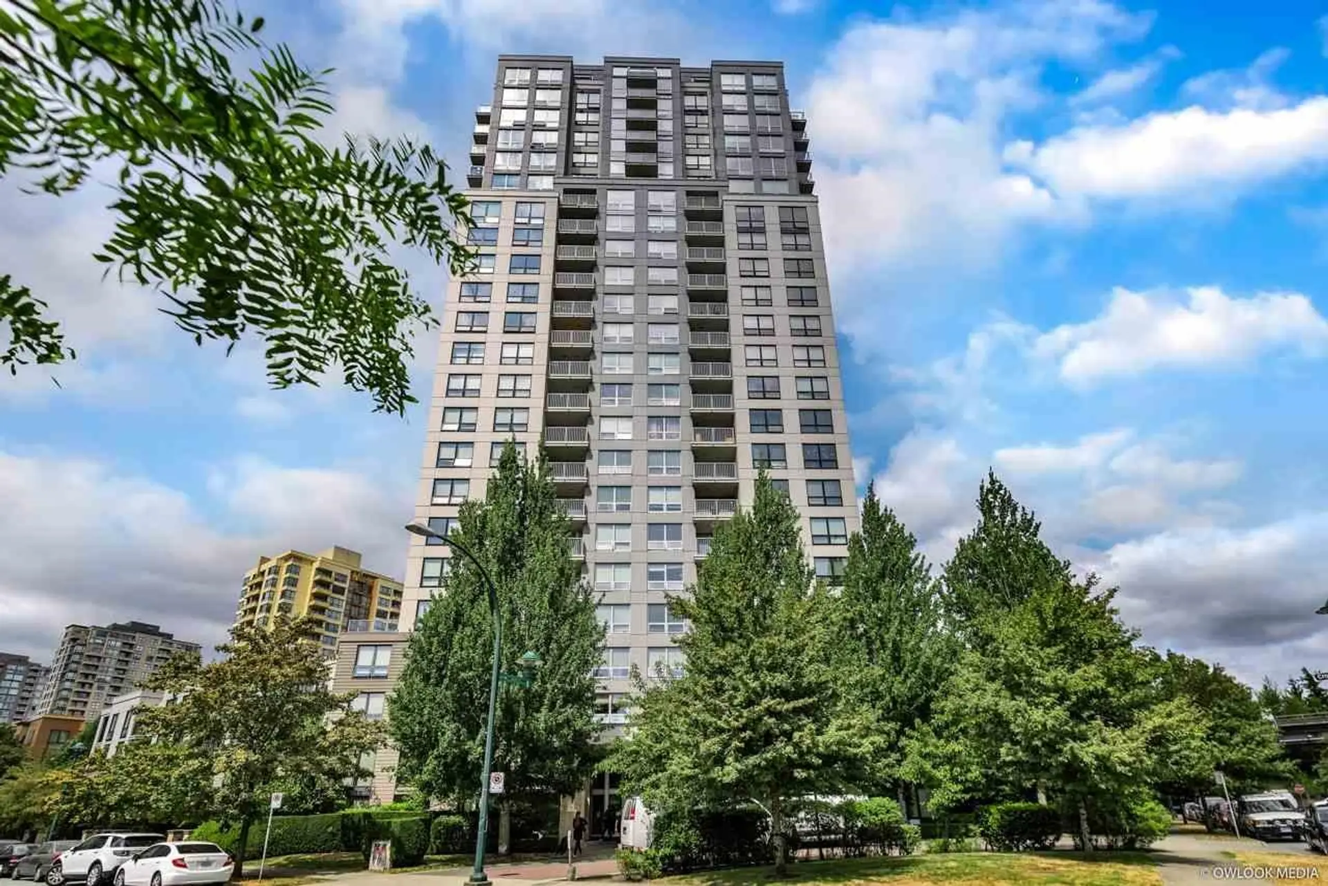 Property at #810 3663 Crowley Drive, Vancouver, BC