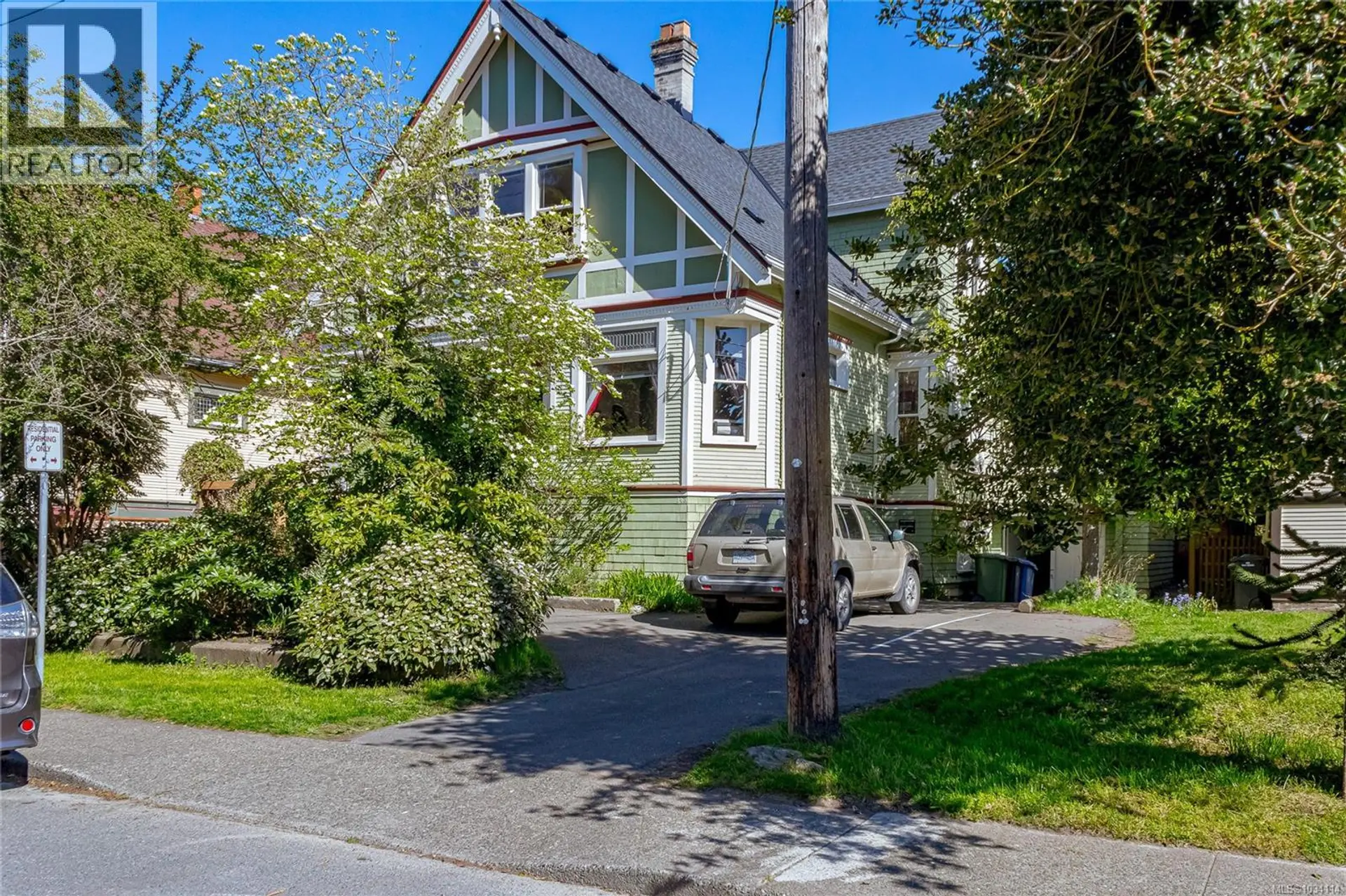 Property at 143 Government St, Victoria, BC