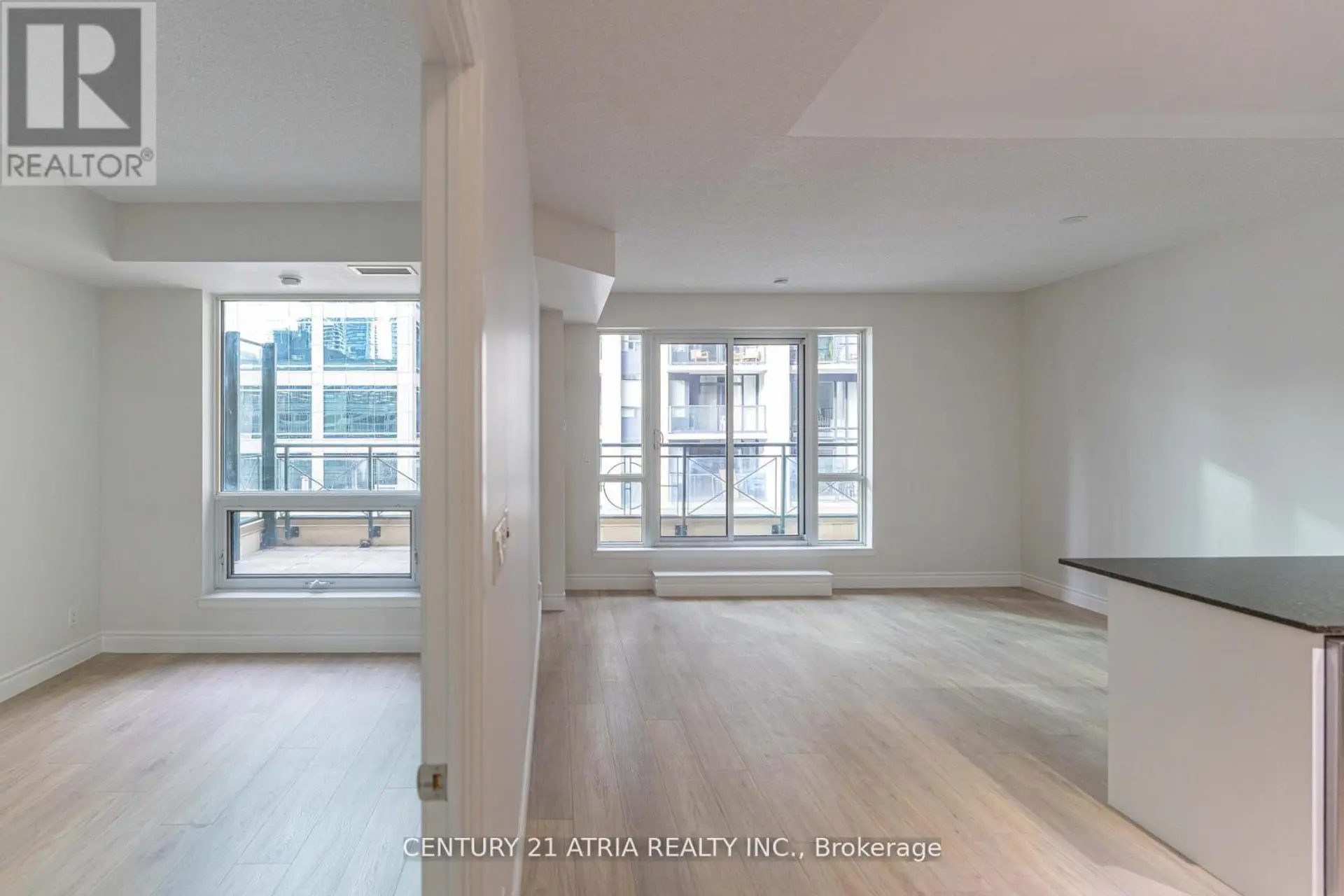 #506 35 HAYDEN STREET - Image 6