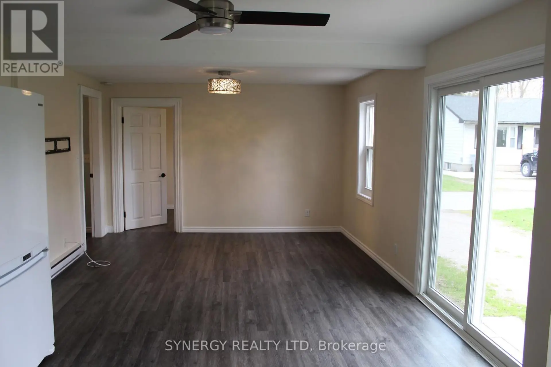 30 MILL LANE - Image 4