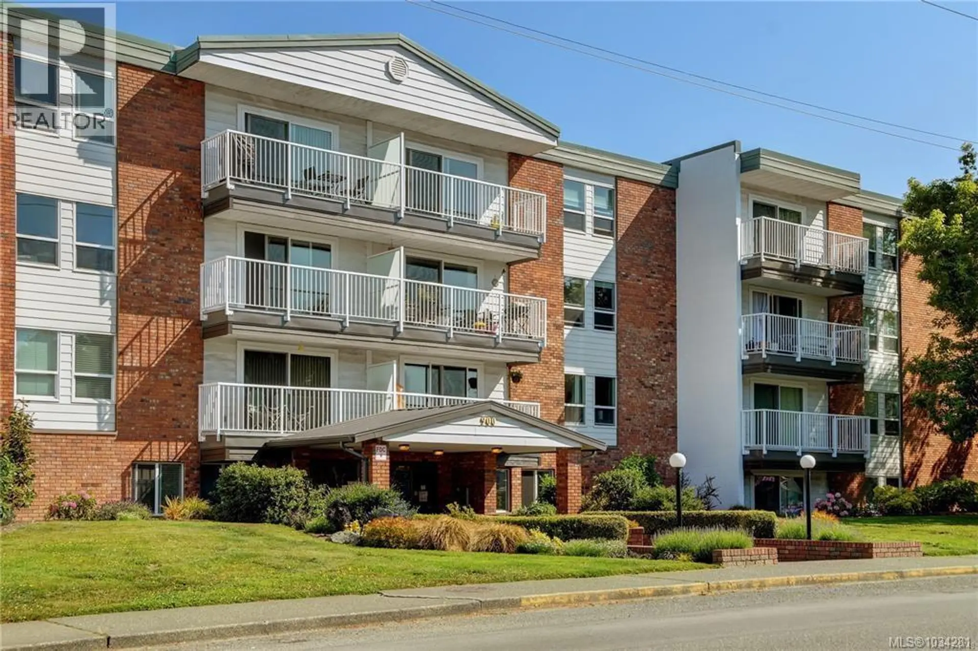 Property at #111 900 Tolmie Ave, Victoria, BC
