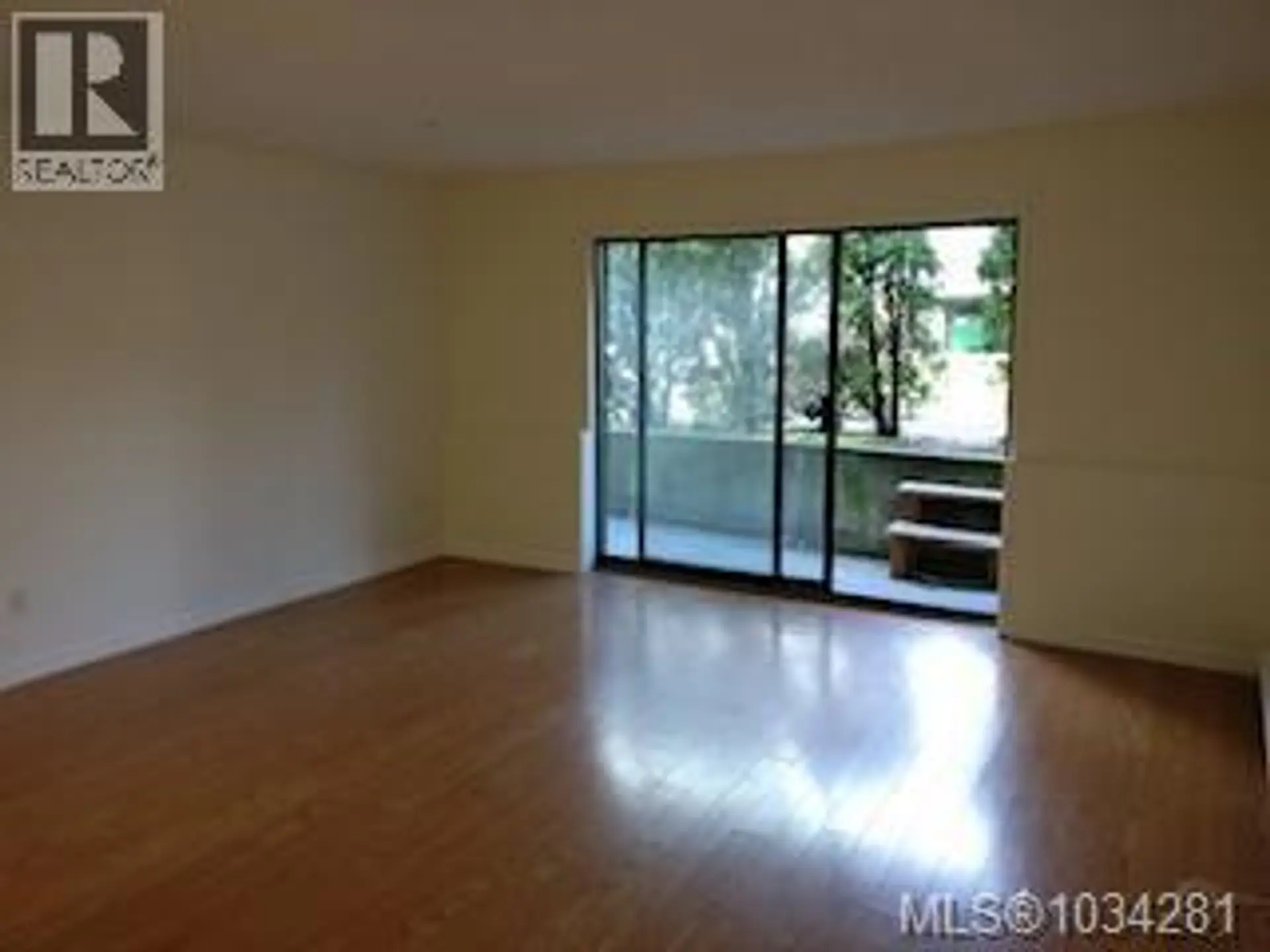 #111 900 Tolmie Ave - Image 5