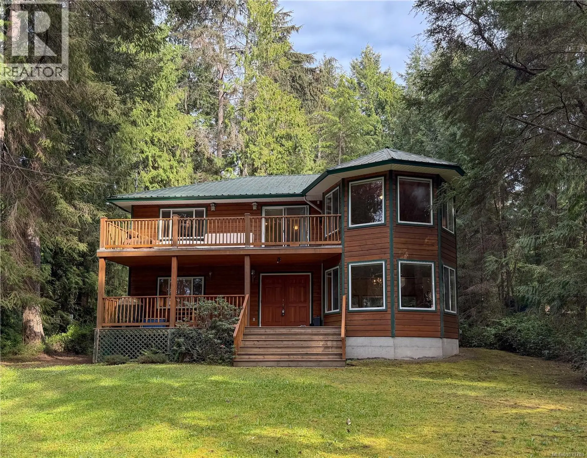Property at 190 Grayston Rd, Gabriola Island, BC