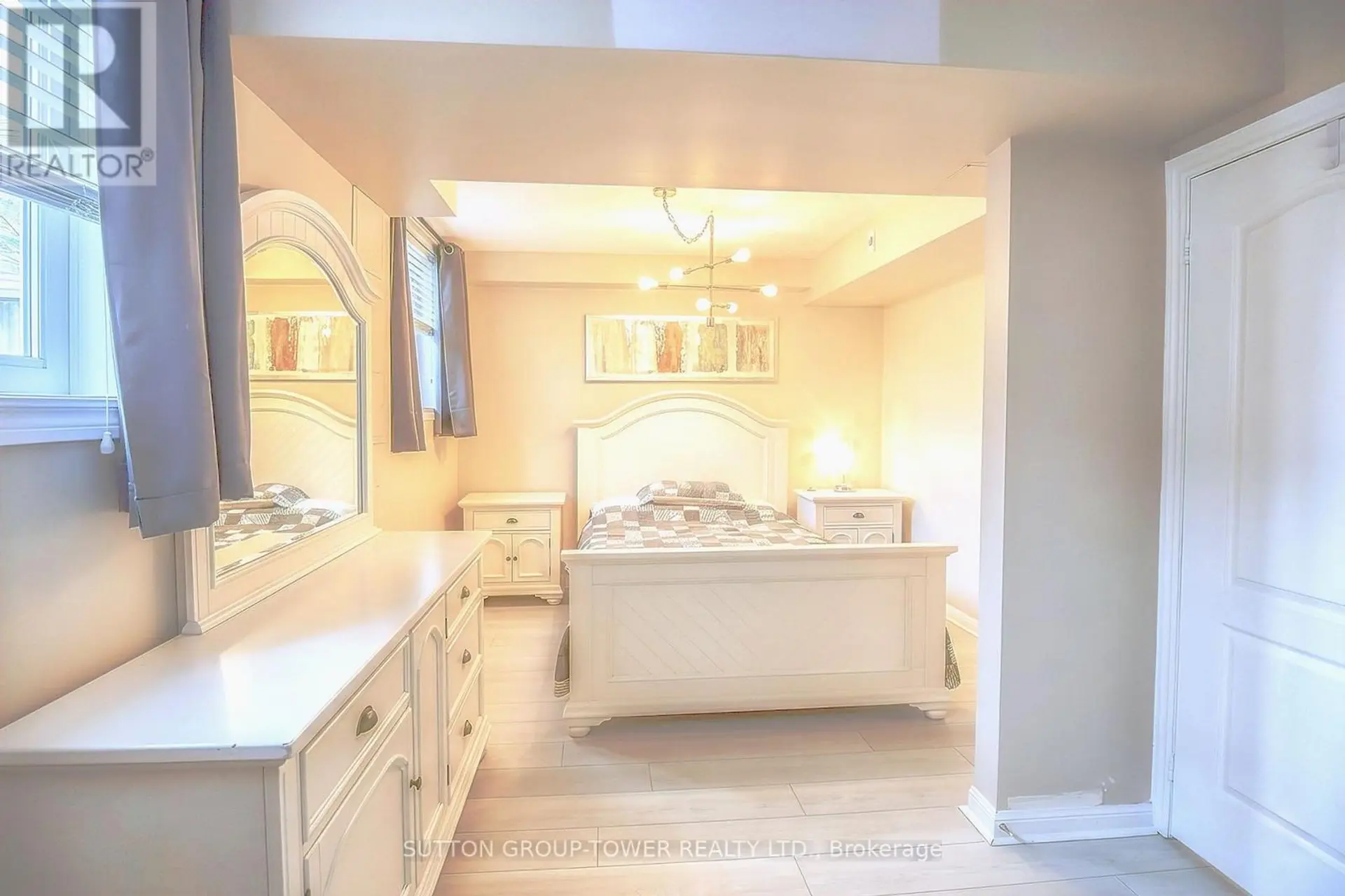 #1501 15 SUDBURY STREET - Image 11