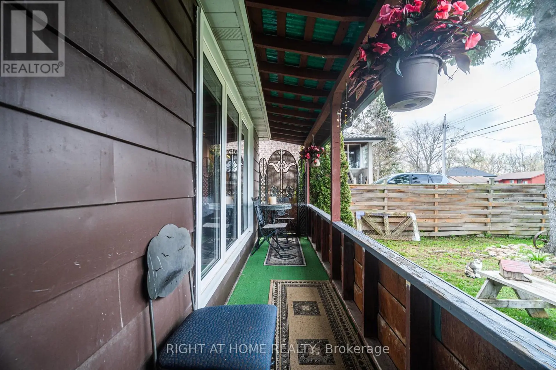 1007 FERRIER AVENUE - Image 4
