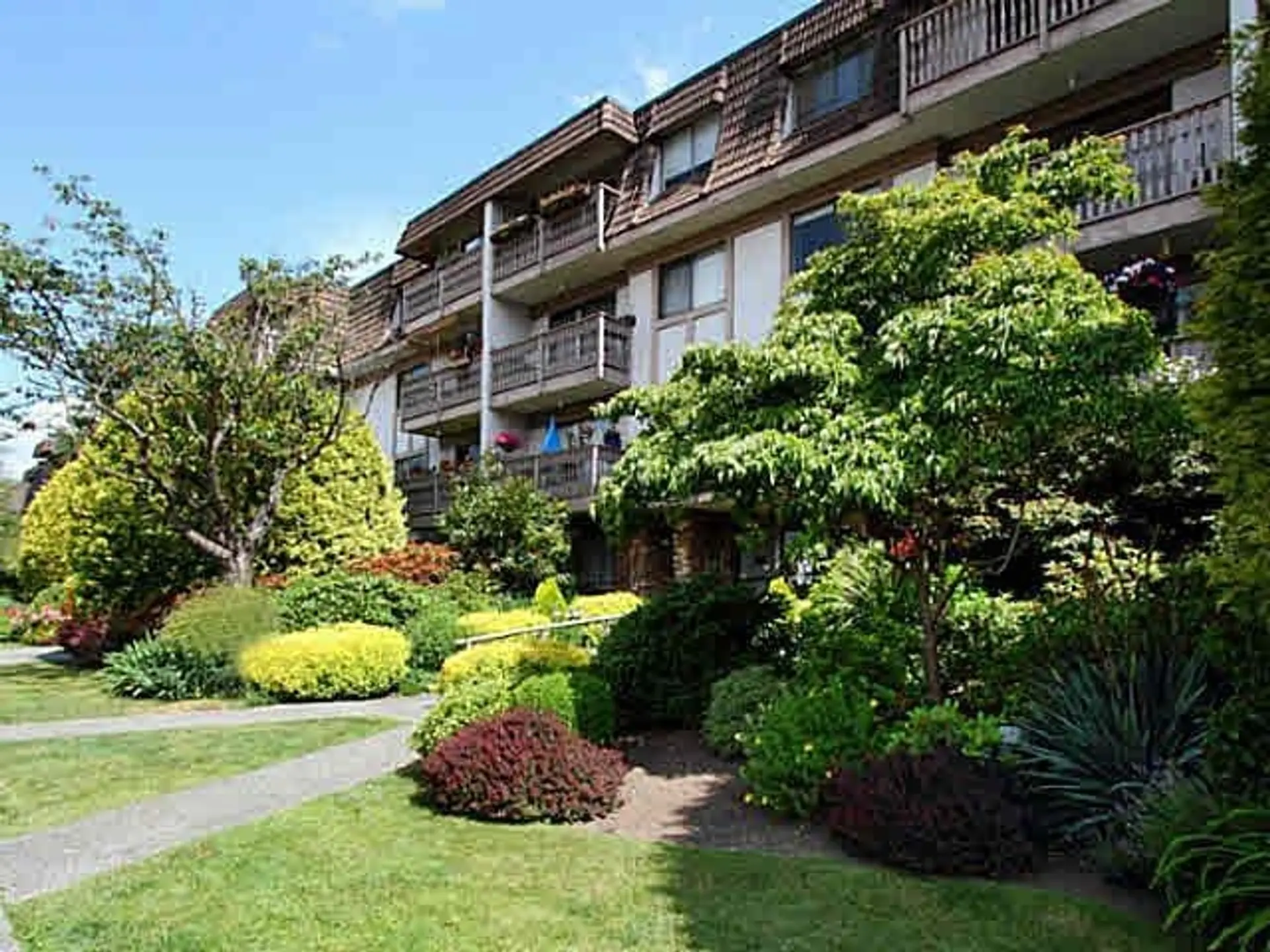 Property at #212 236 W 2nd Street, North Vancouver, BC