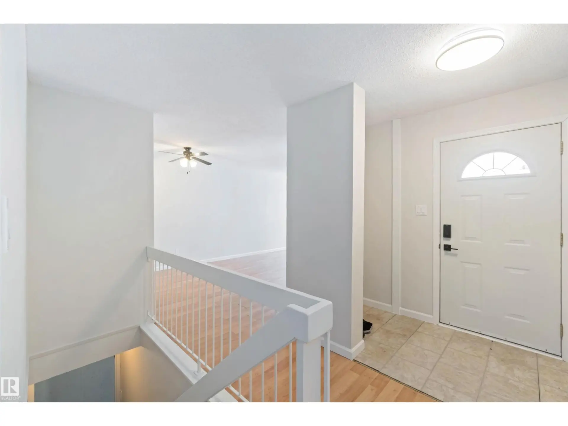 7026 Millwoods RD NW - Image 4