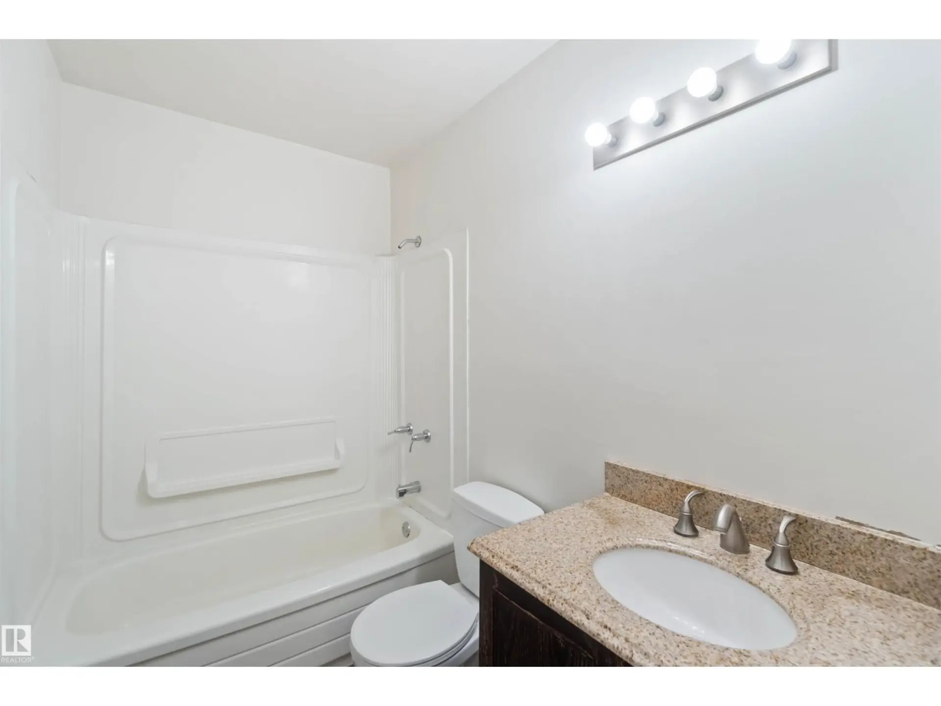 7026 Millwoods RD NW - Image 8