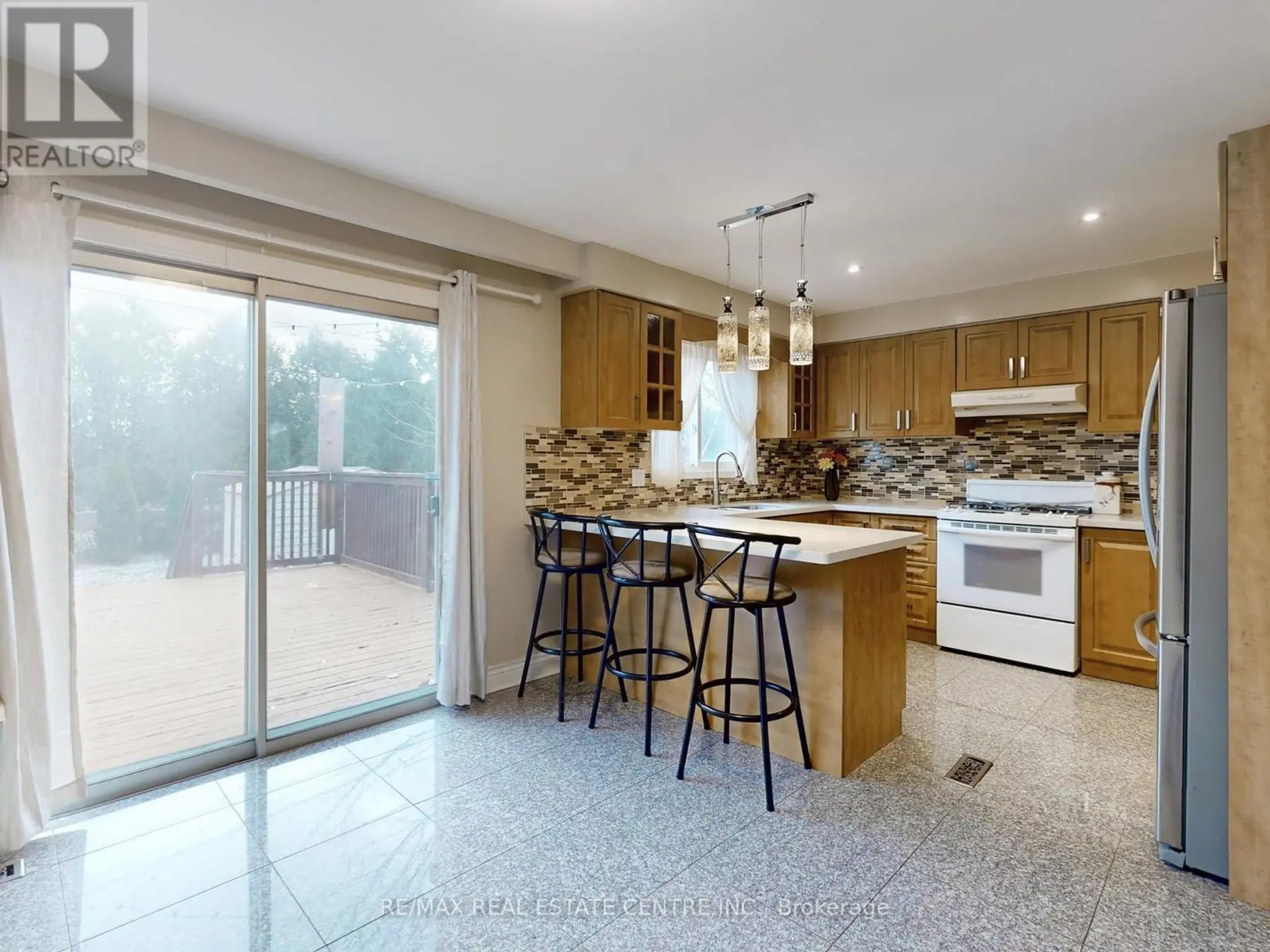 9 FAIRCHILD AVENUE - Image 4