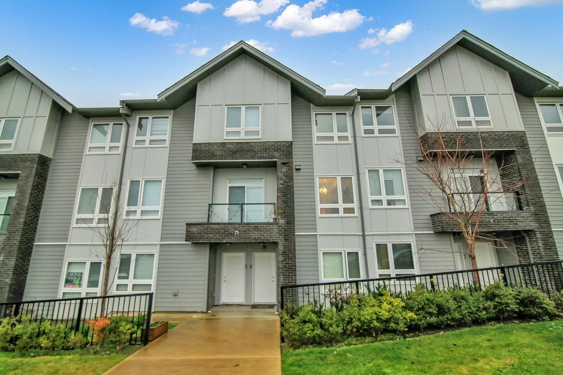 Property at #6 3323 Rockhill Place, Abbotsford, BC