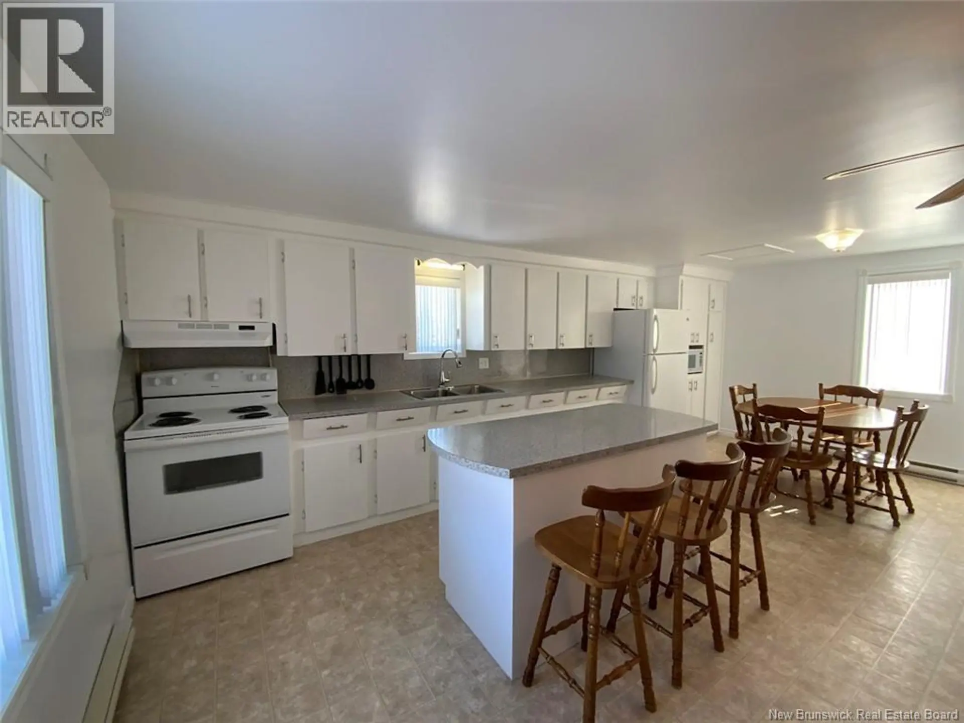102 F. Bernier Road - Image 4