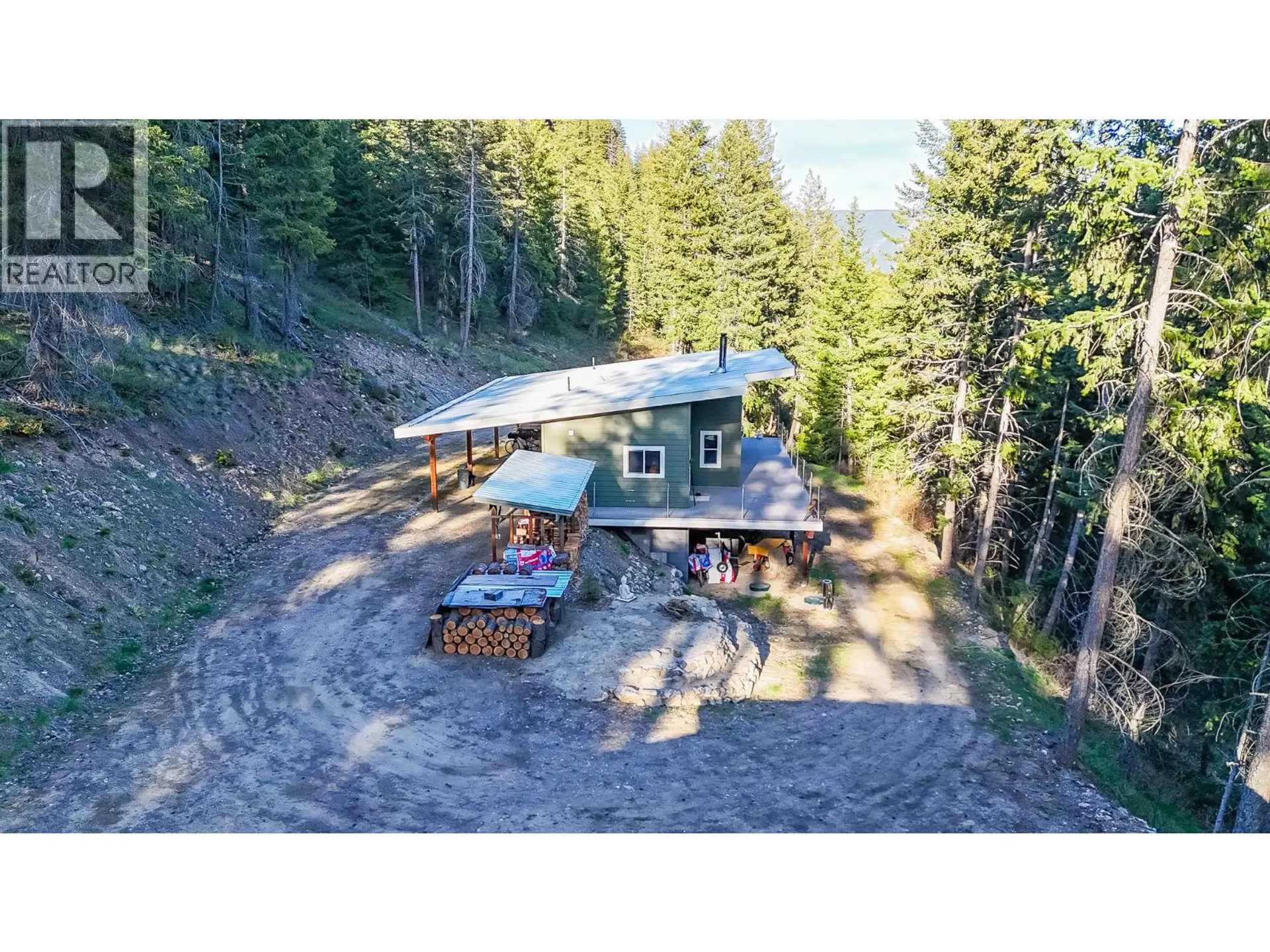 1771 Skimikin Road - Image 10