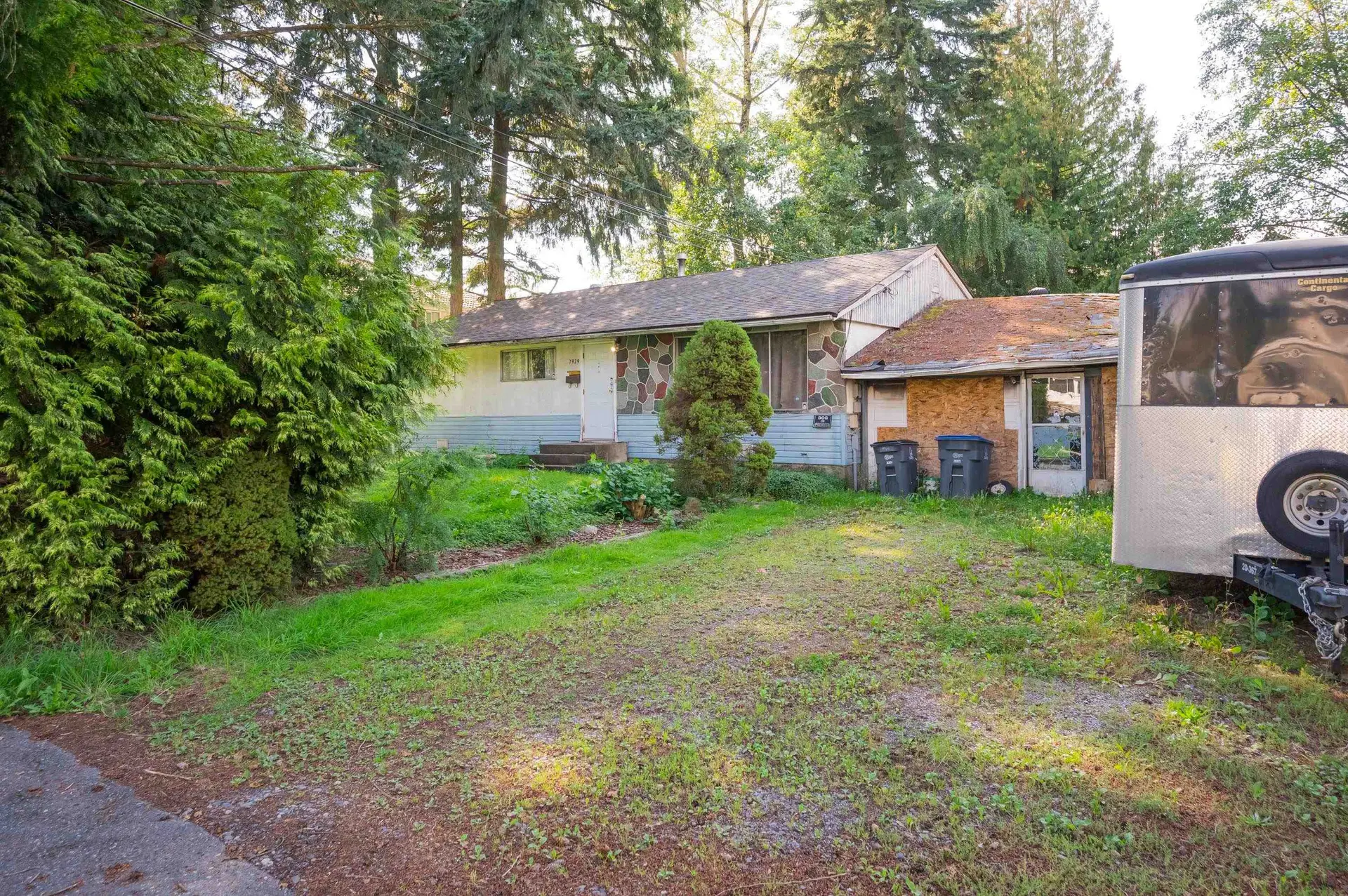 7929 124 Street - Image 11