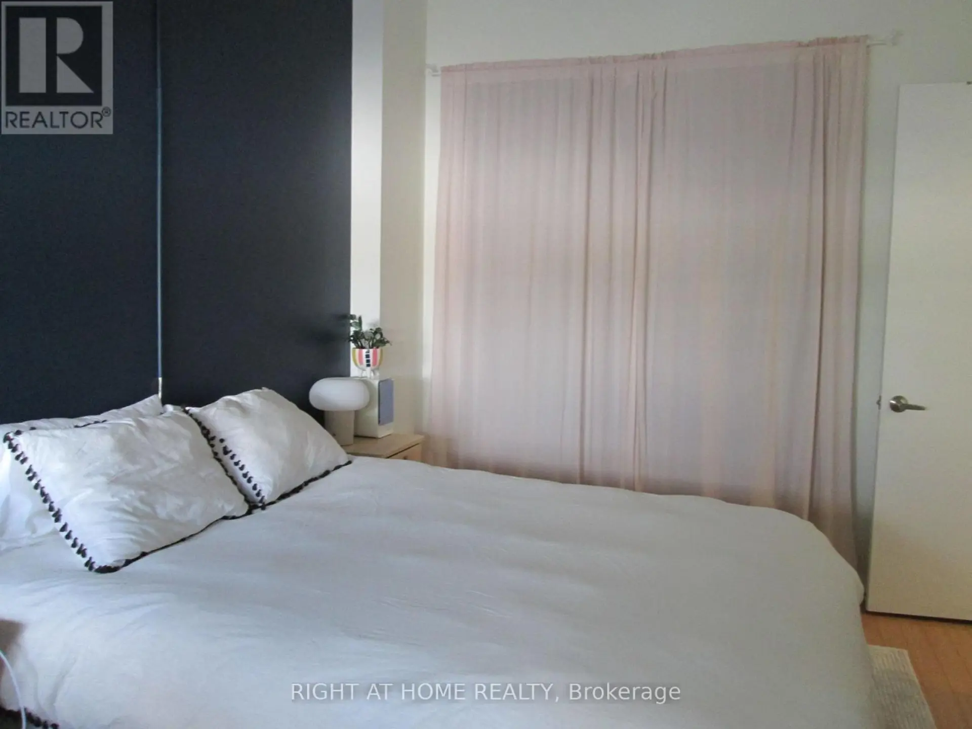 #206 797 DON MILLS ROAD - Image 8