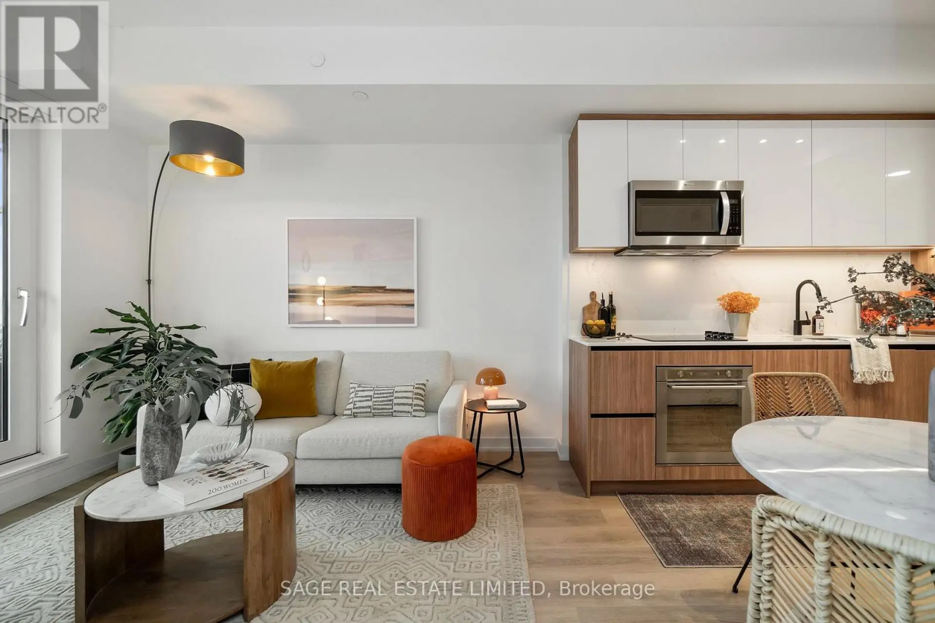 #606 150 LOGAN AVENUE - Image 12