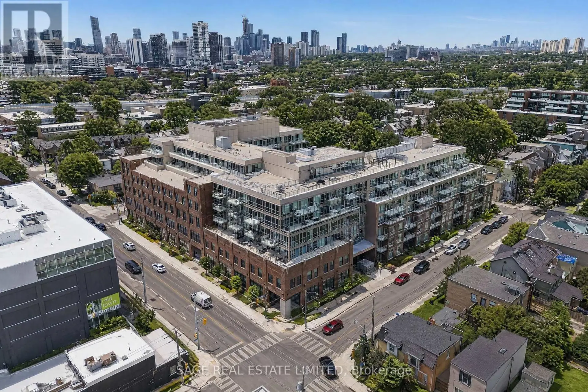 #606 150 LOGAN AVENUE - Image 17