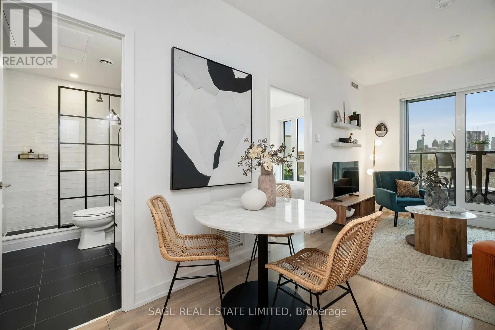 #606 150 LOGAN AVENUE - Image 3