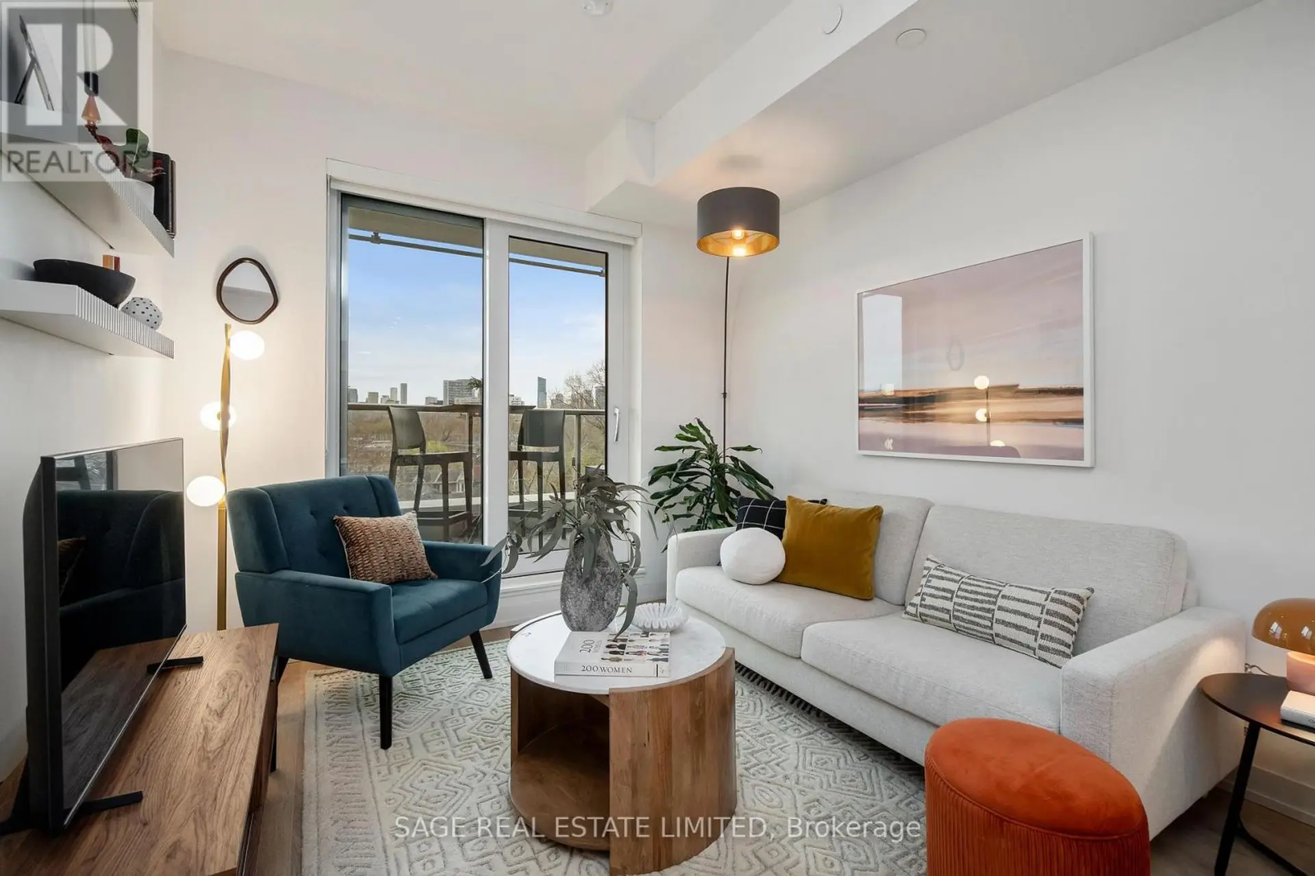 #606 150 LOGAN AVENUE - Image 9