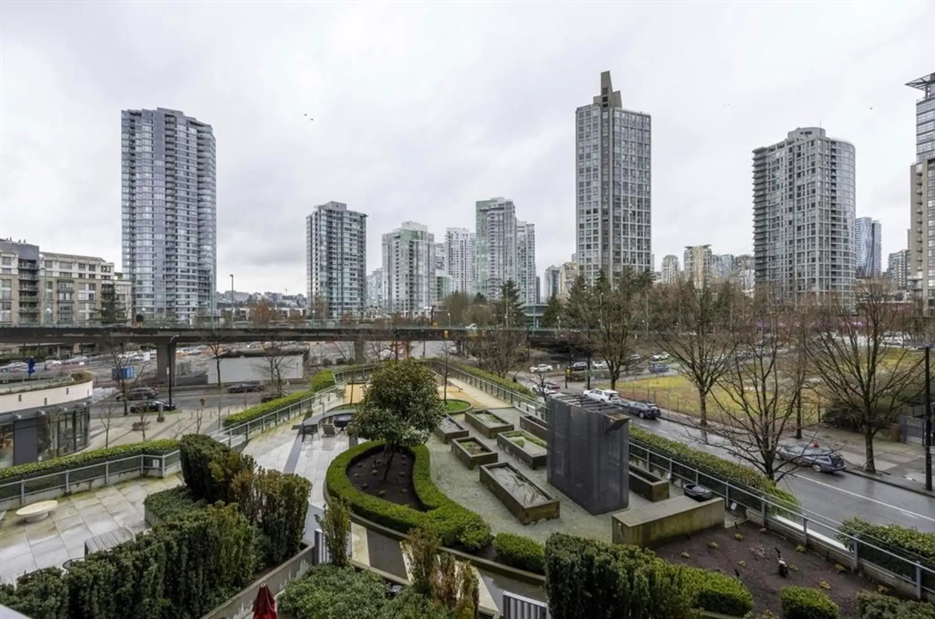 #403 89 Nelson Avenue - Image 11