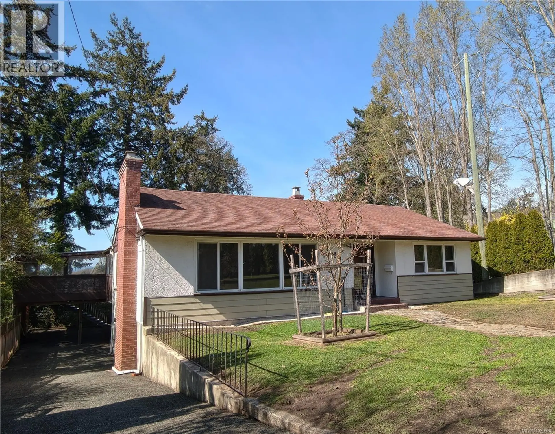 Property at 3510 Richmond Rd, Saanich, BC