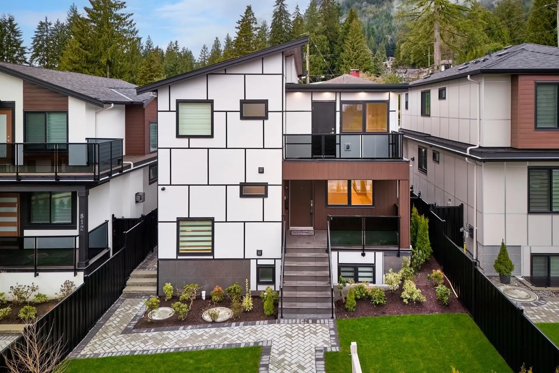 Property at 806 Montroyal Boulevard, North Vancouver, BC