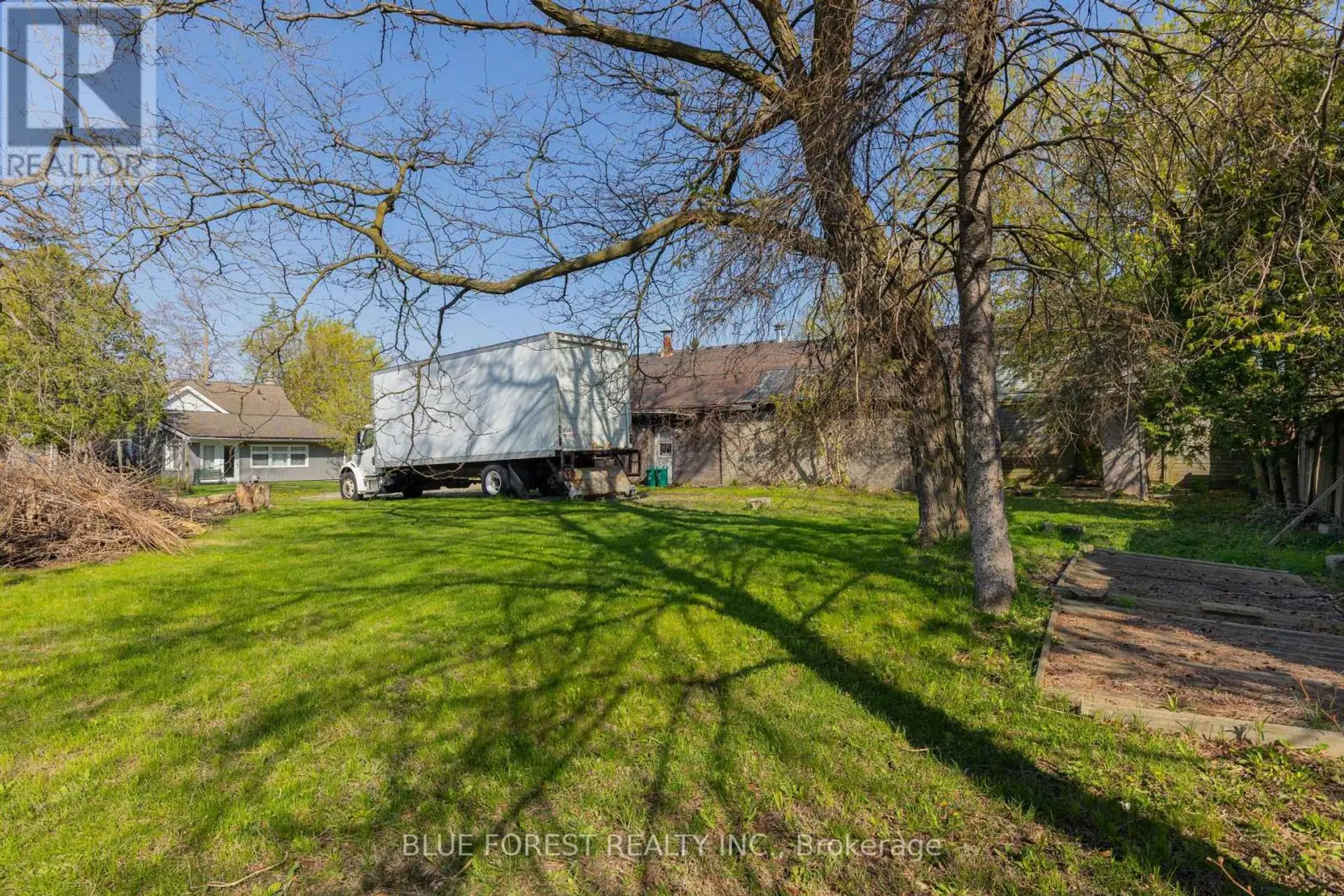 464-466 THIRD STREET - Image 11