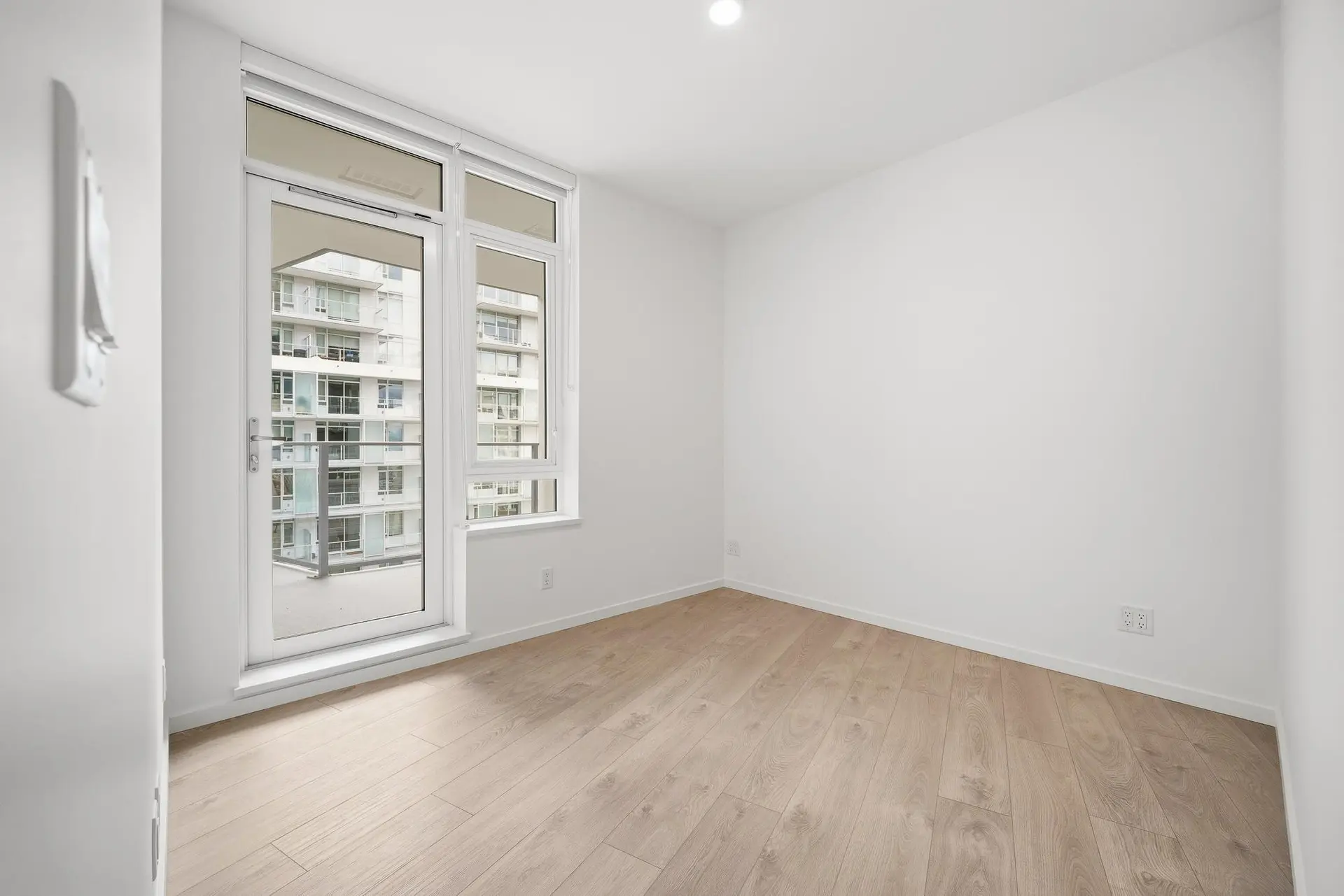 #804 6200 Minoru Boulevard - Image 7