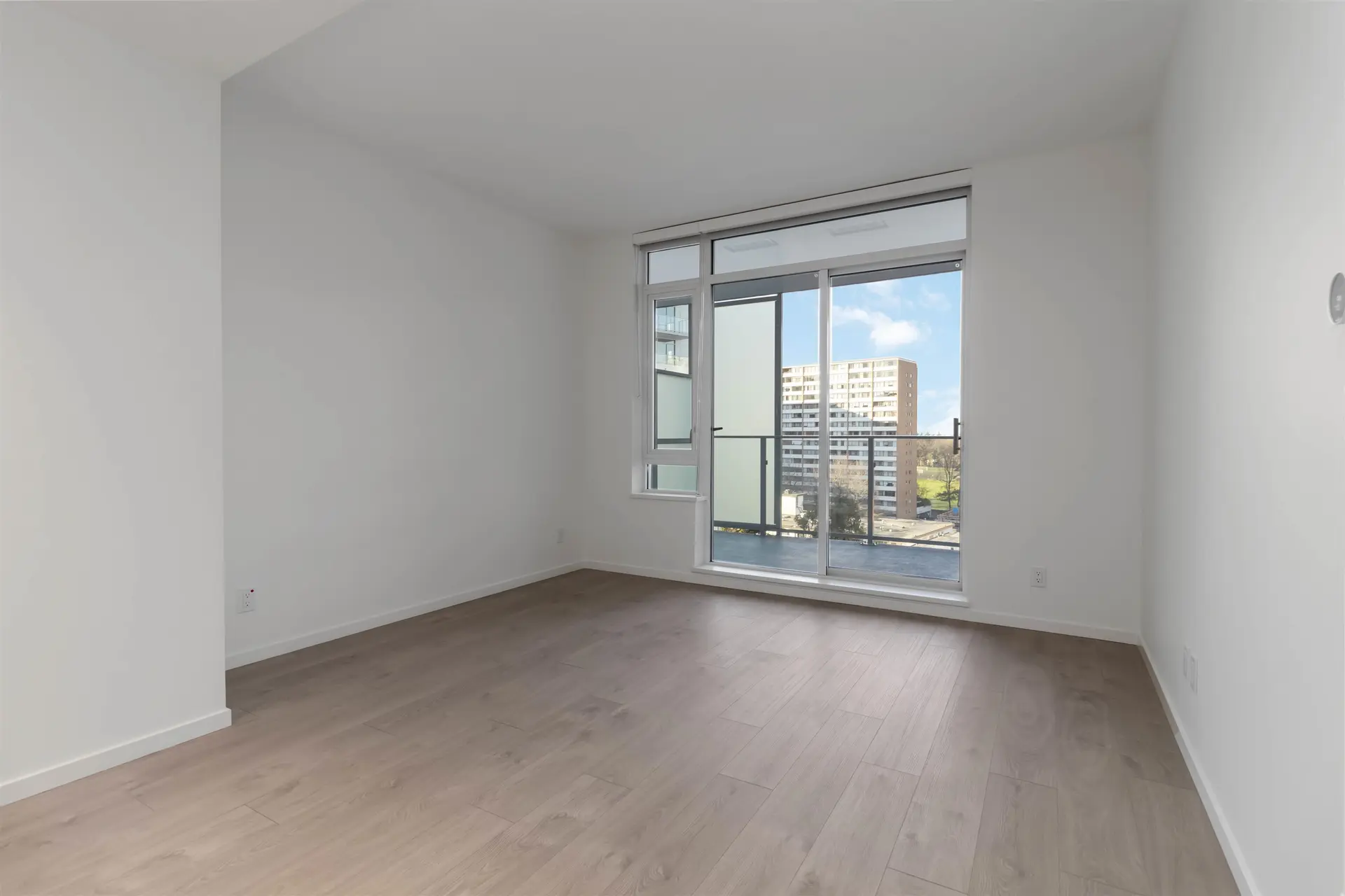 #804 6200 Minoru Boulevard - Image 5