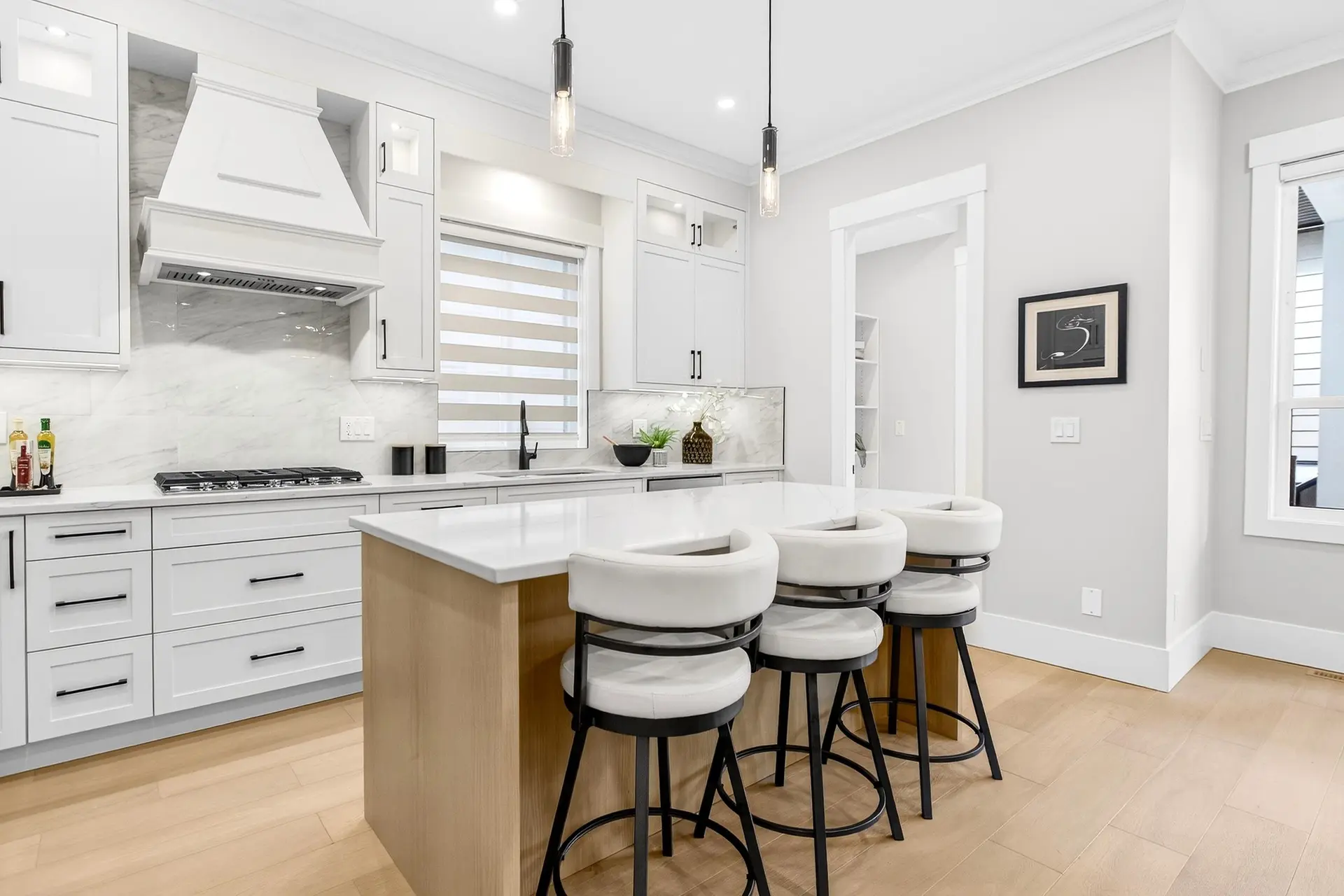 16723 25a Avenue - Image 4