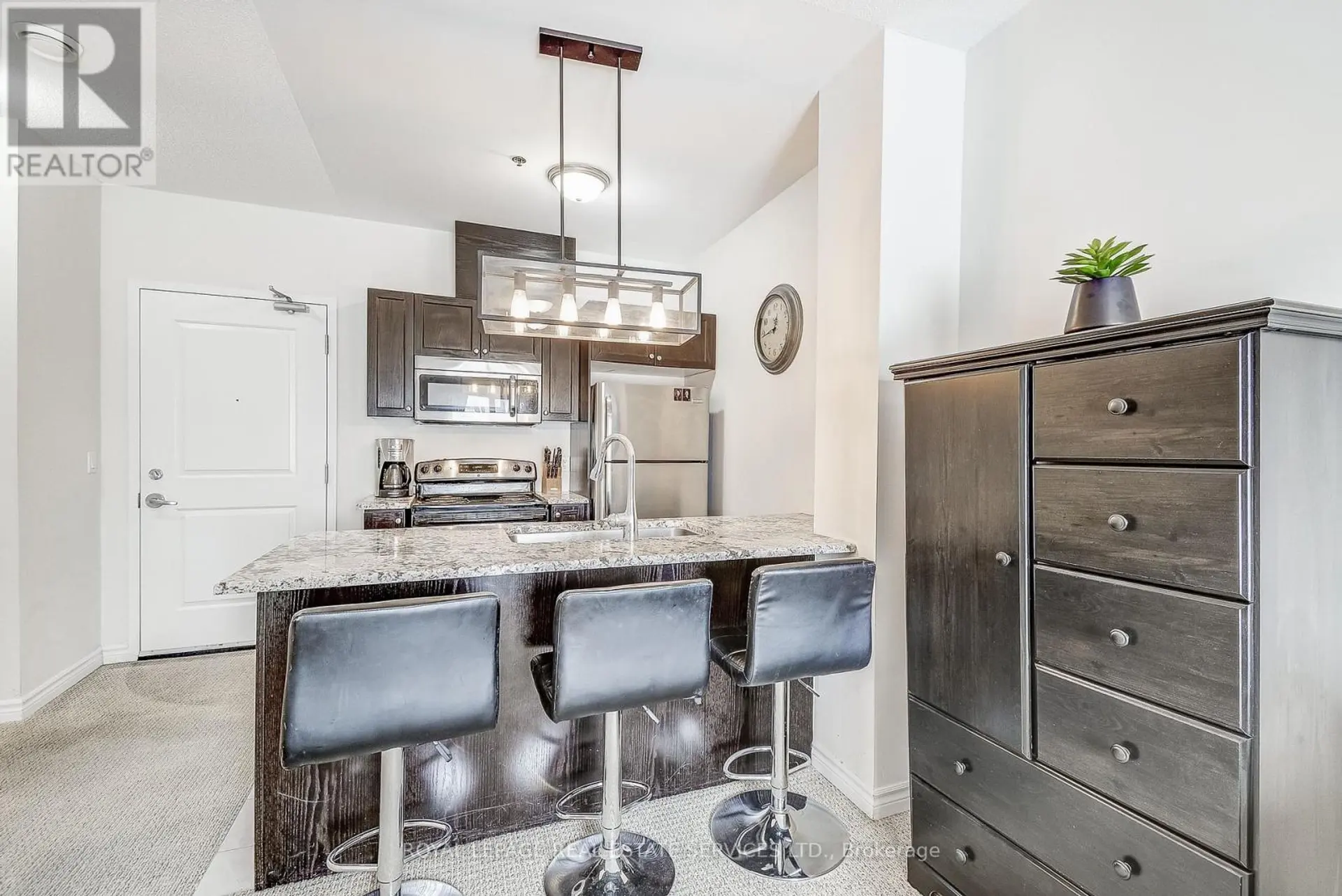 #211 1360 COSTIGAN ROAD - Image 8