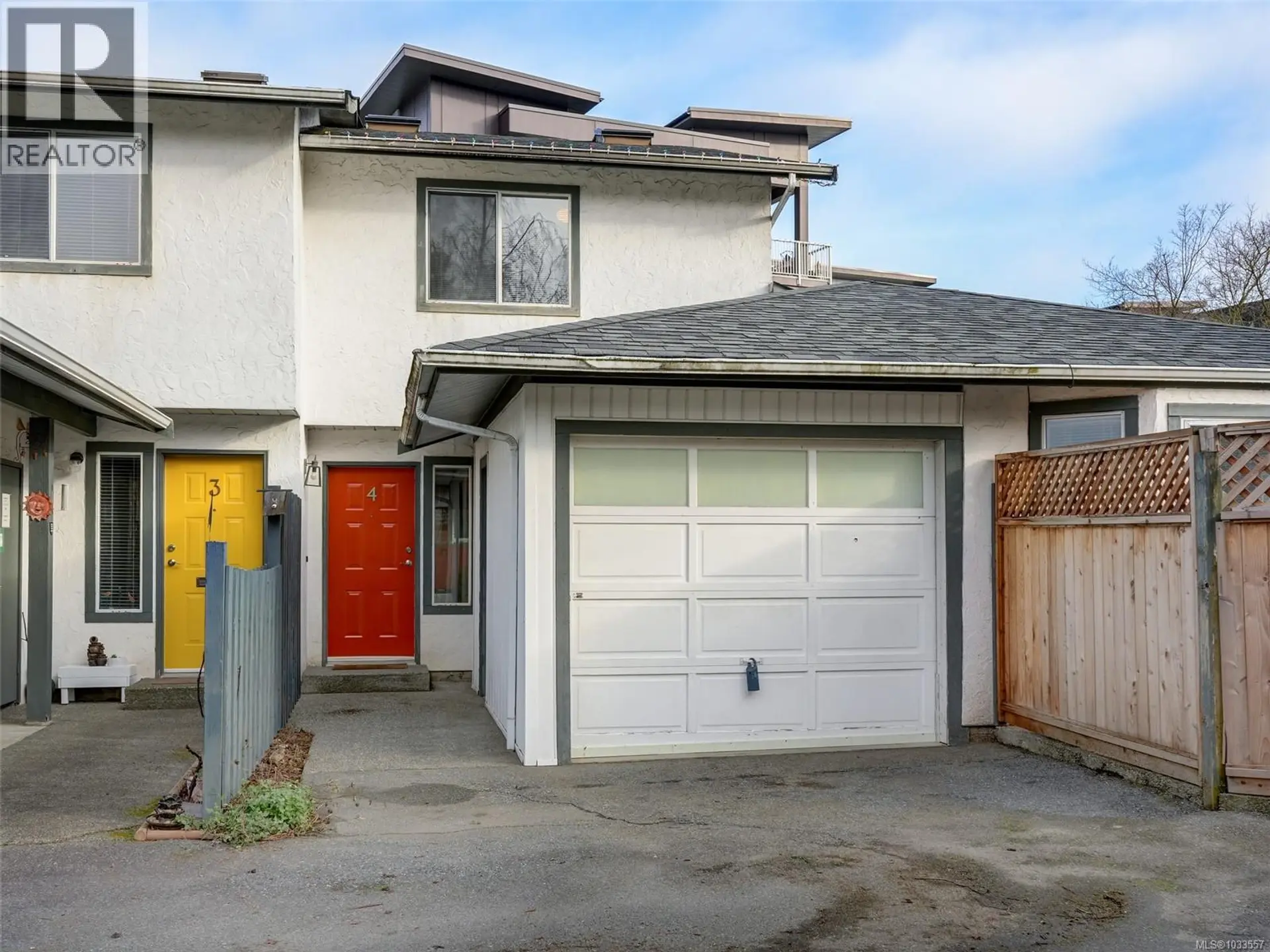 Property at #4 9923 Seventh St, Sidney, BC