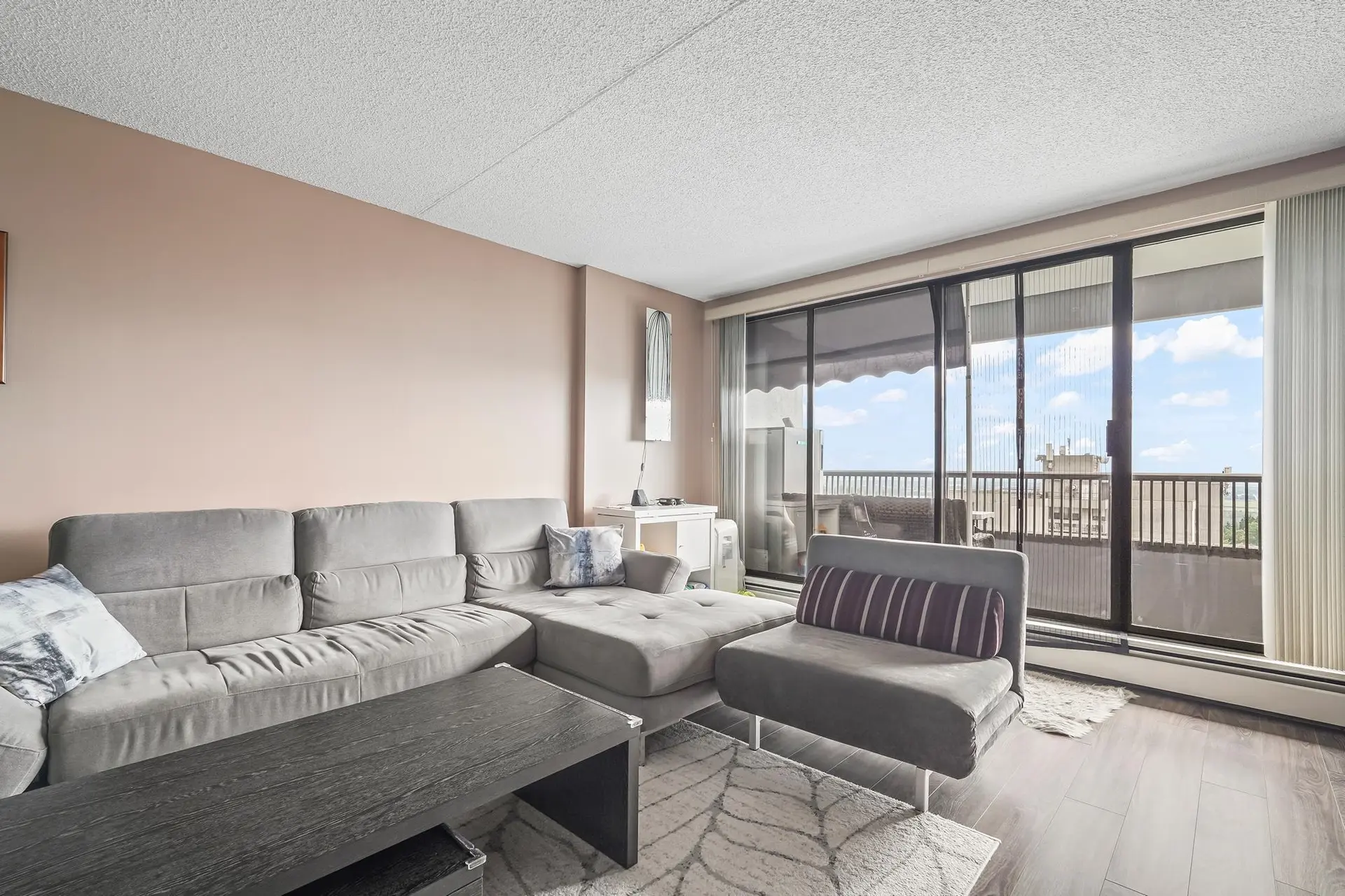 Property at #1607 6595 Willingdon Avenue, Burnaby, BC