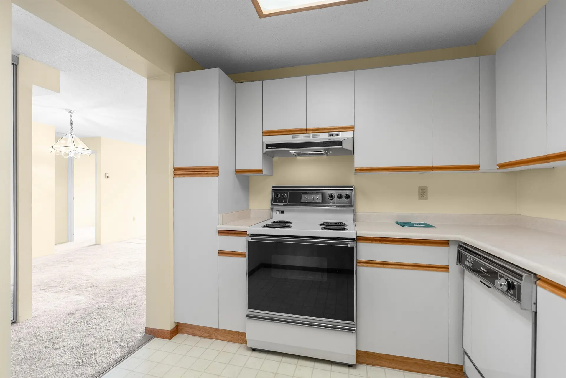 #606 6631 Minoru Boulevard - Image 7