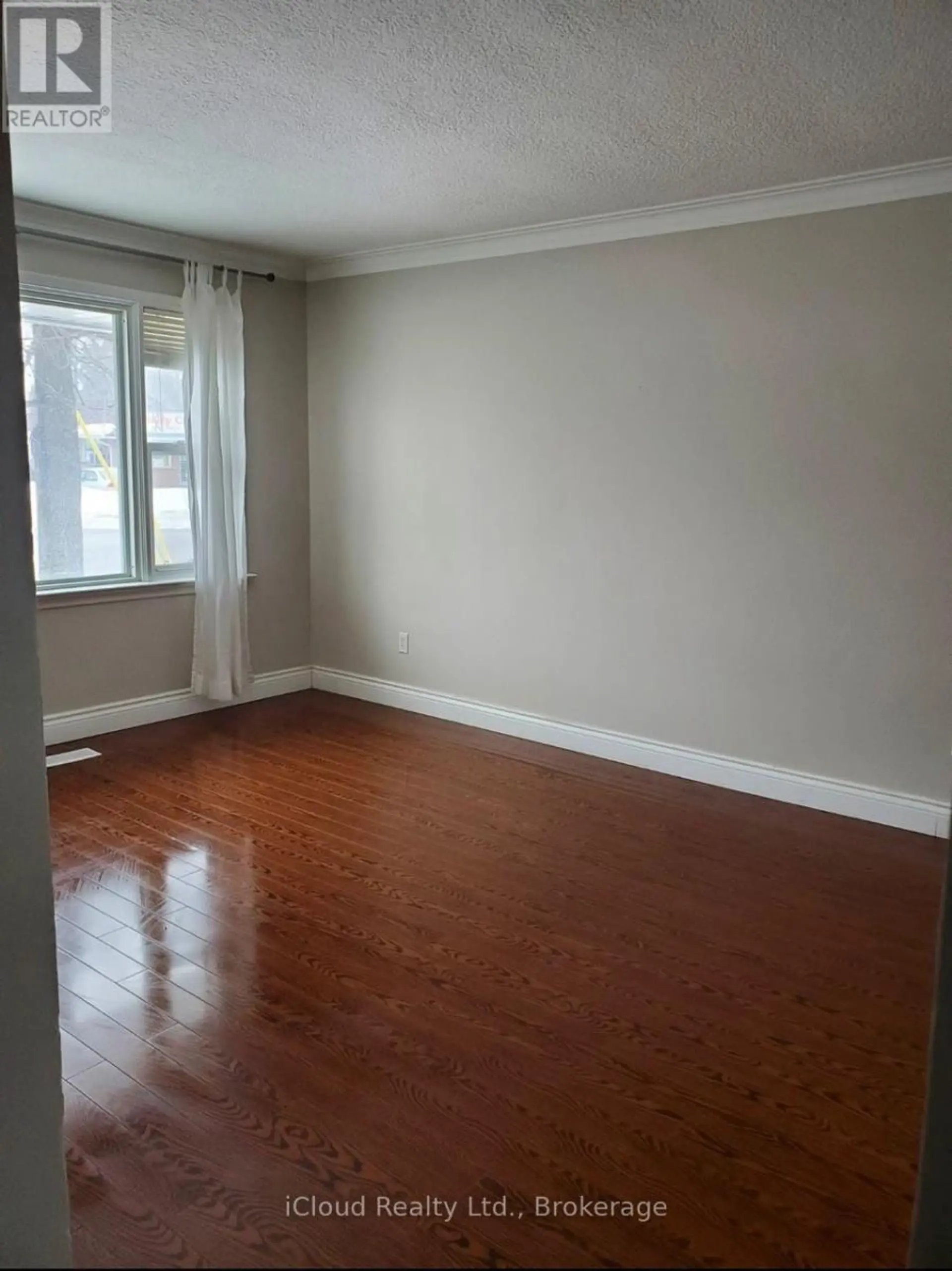 85 ELIZABETH STREET - Image 4
