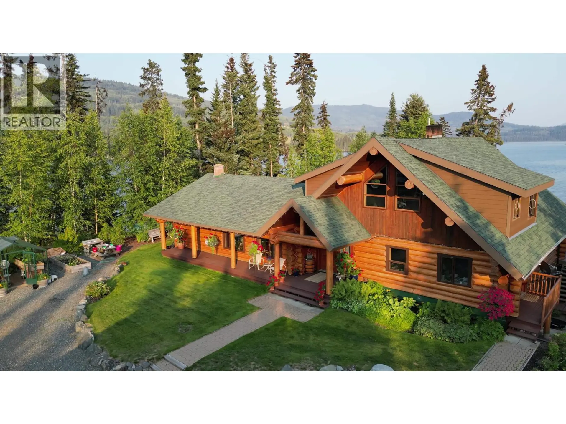 Property at 8528 LITTLE FORT HWY 24, Bridge Lake, BC