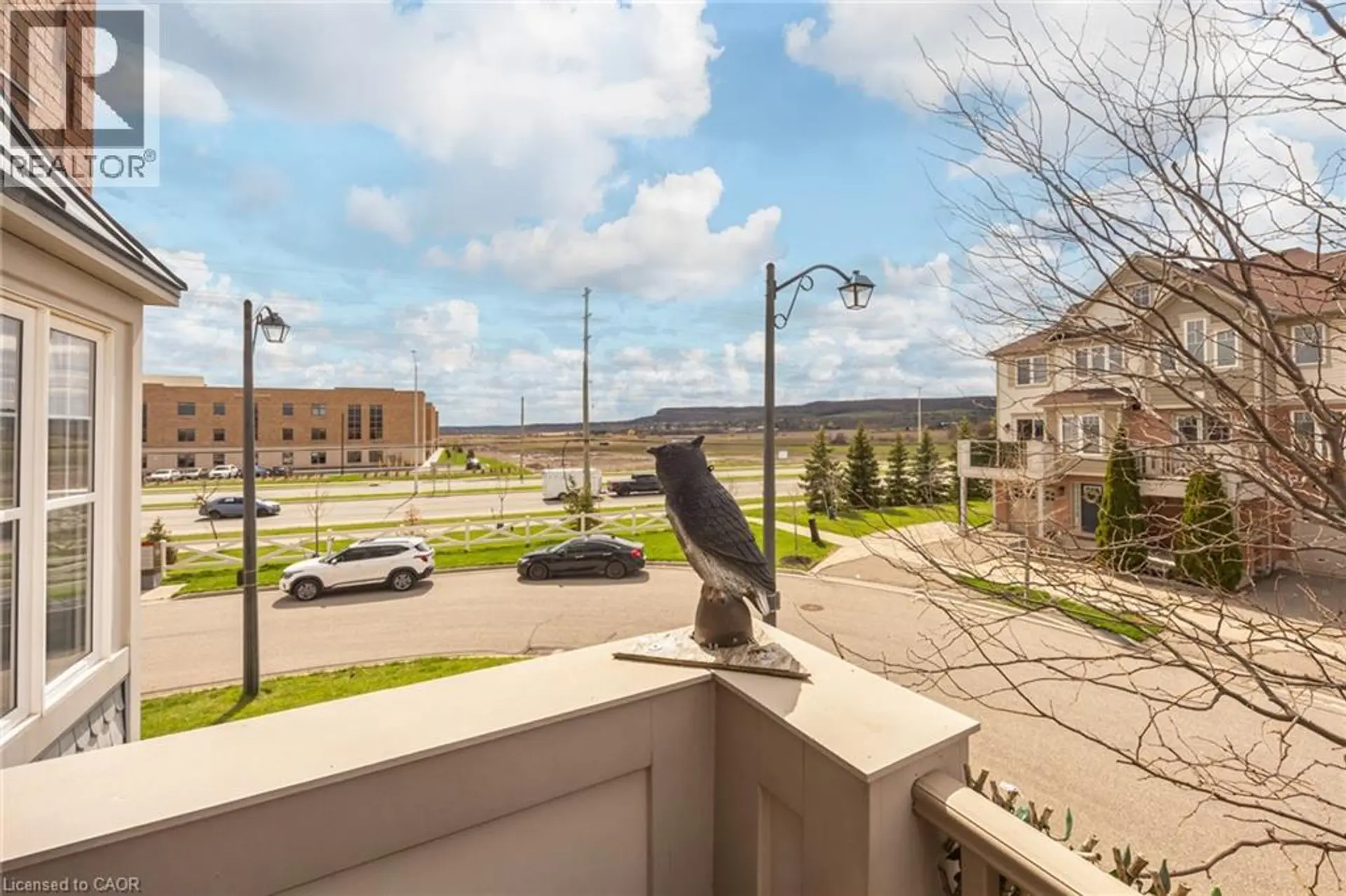 766 CHALLINOR Terrace - Image 13