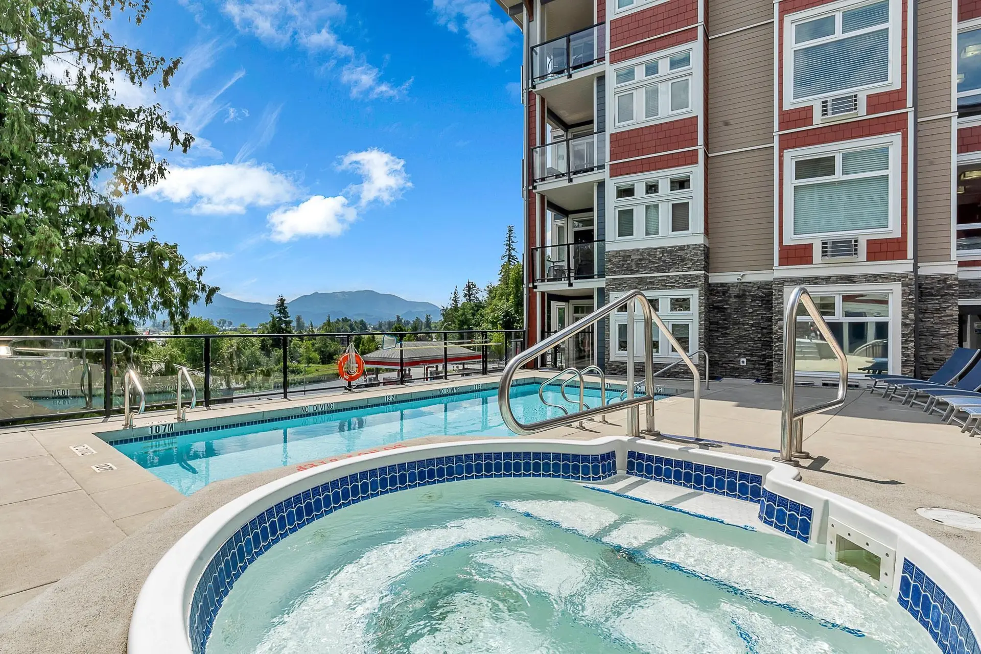 Property at #408 2242 Whatcom Road, Abbotsford, BC