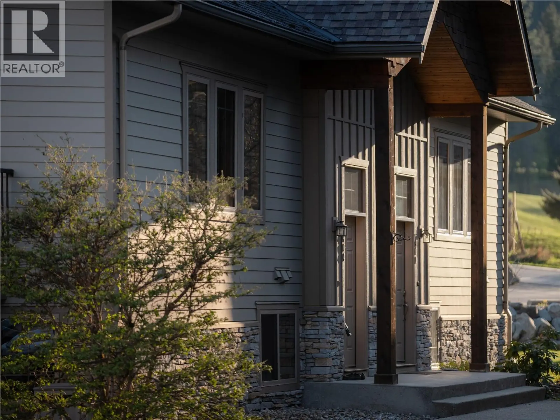 Property at #404 1901 Choquette Avenue, Nelson, BC
