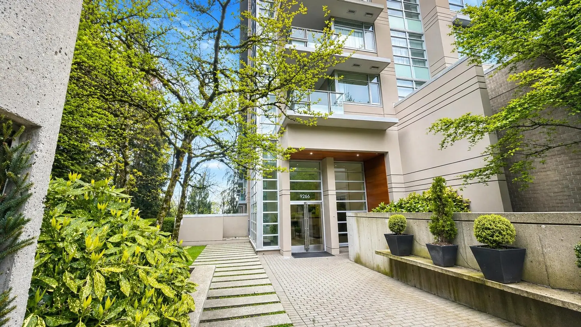 #601 9266 University Crescent - Image 14