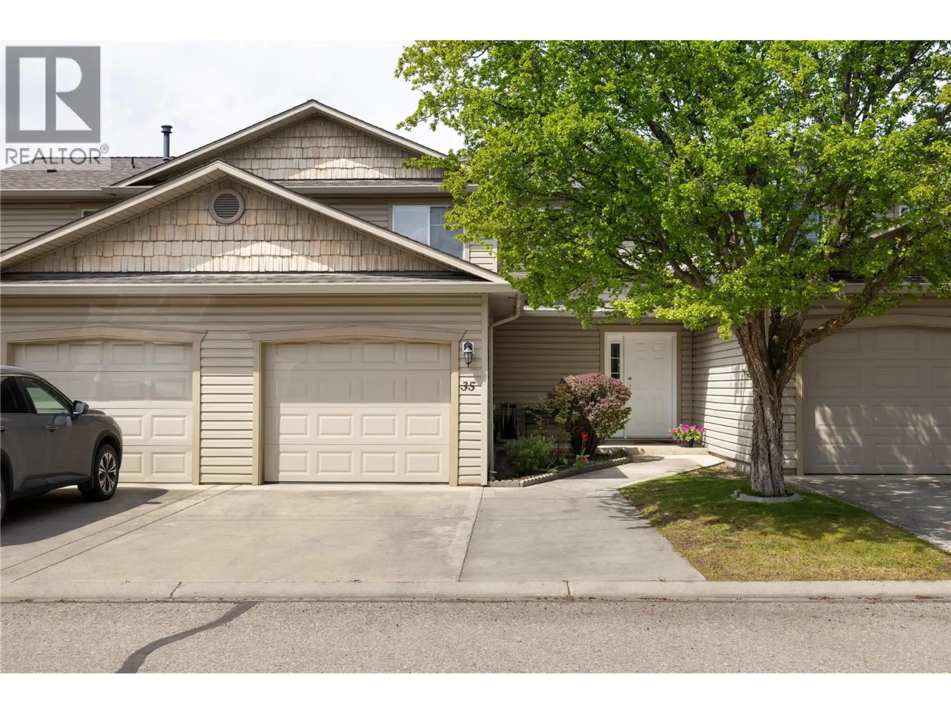 Property at #35 5886 Okanagan Landing Road, Vernon, BC
