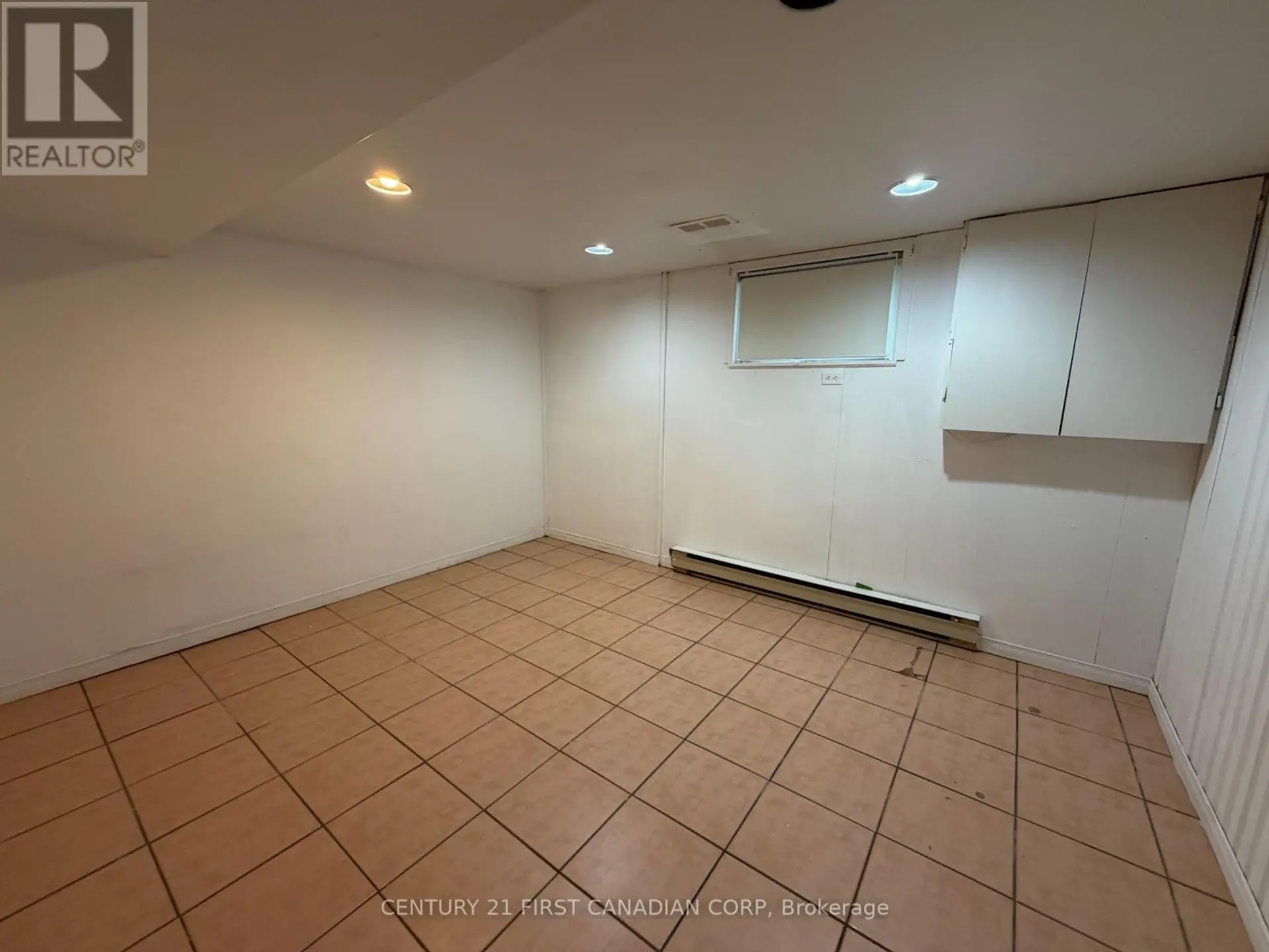 200 HURON STREET - Image 11