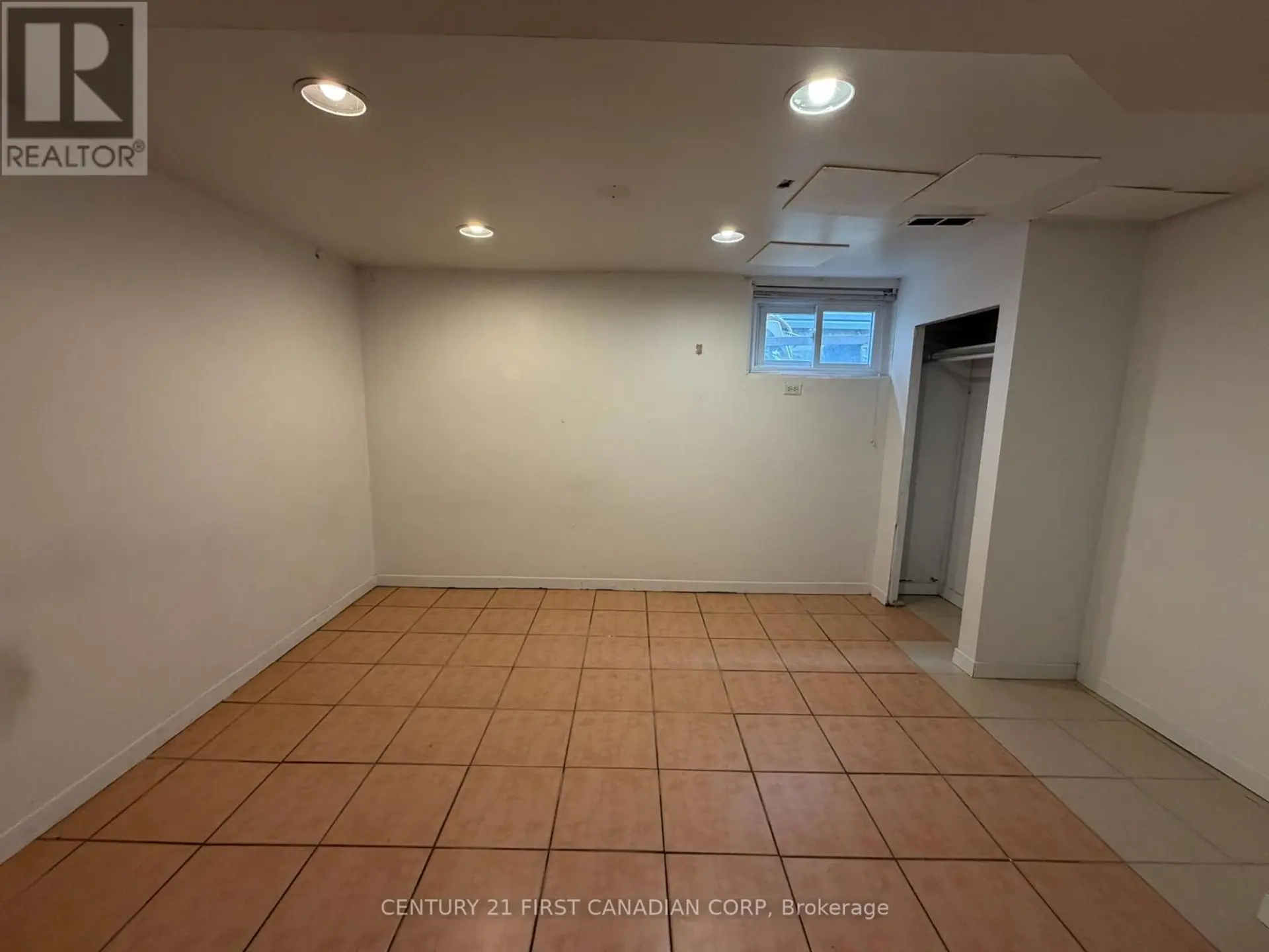 200 HURON STREET - Image 7