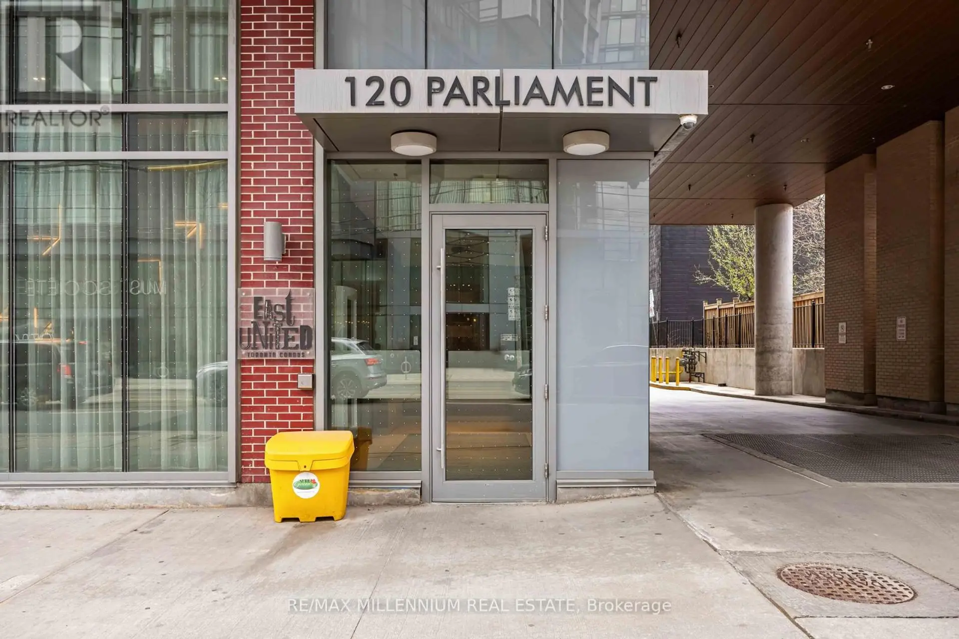 #1312 120 PARLIAMENT STREET - Image 15