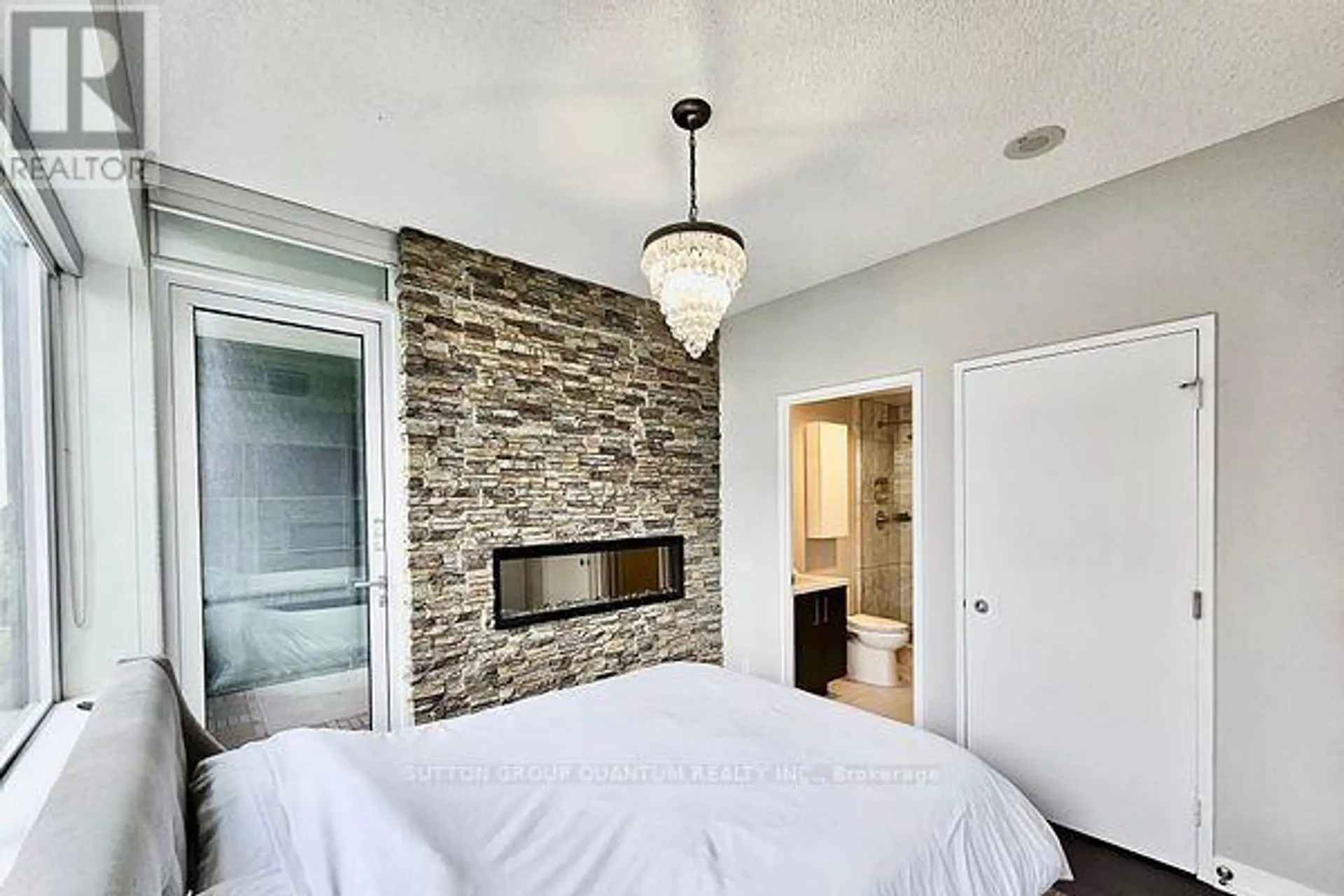 #N505 120 BAYVIEW AVENUE - Image 8