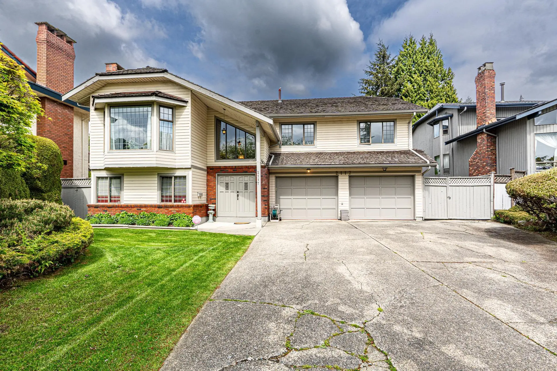 Property at 2117 Knightswood Place, Burnaby, BC