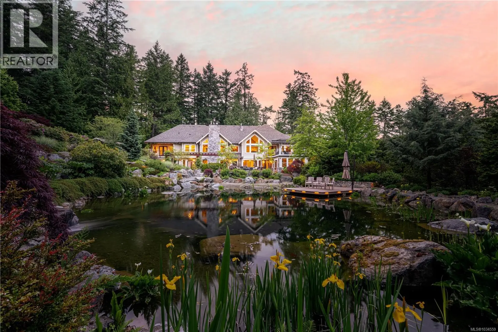 Property at 441 Glendower Rd, Saanich, BC