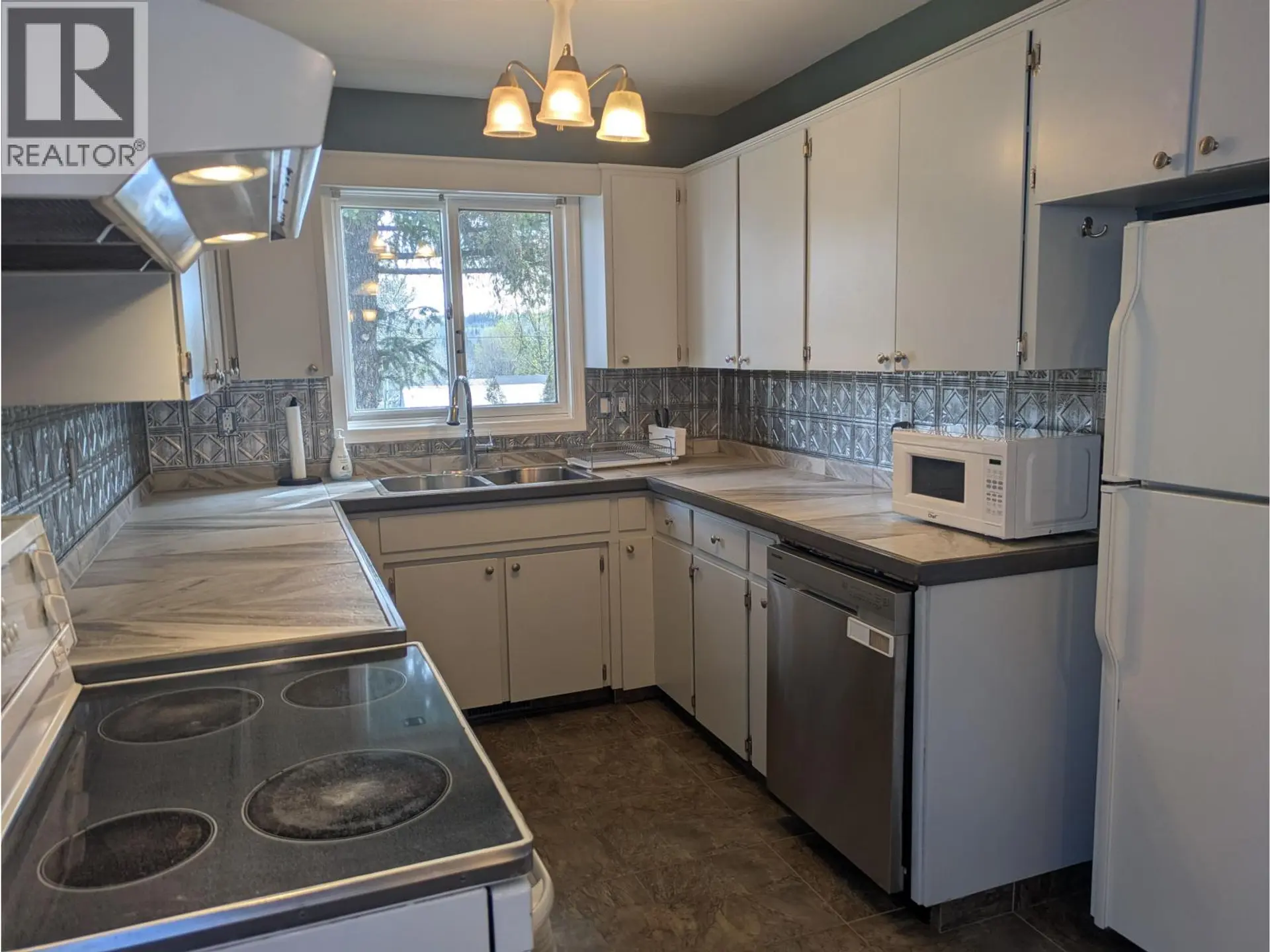2299 BEDARD ROAD - Image 6