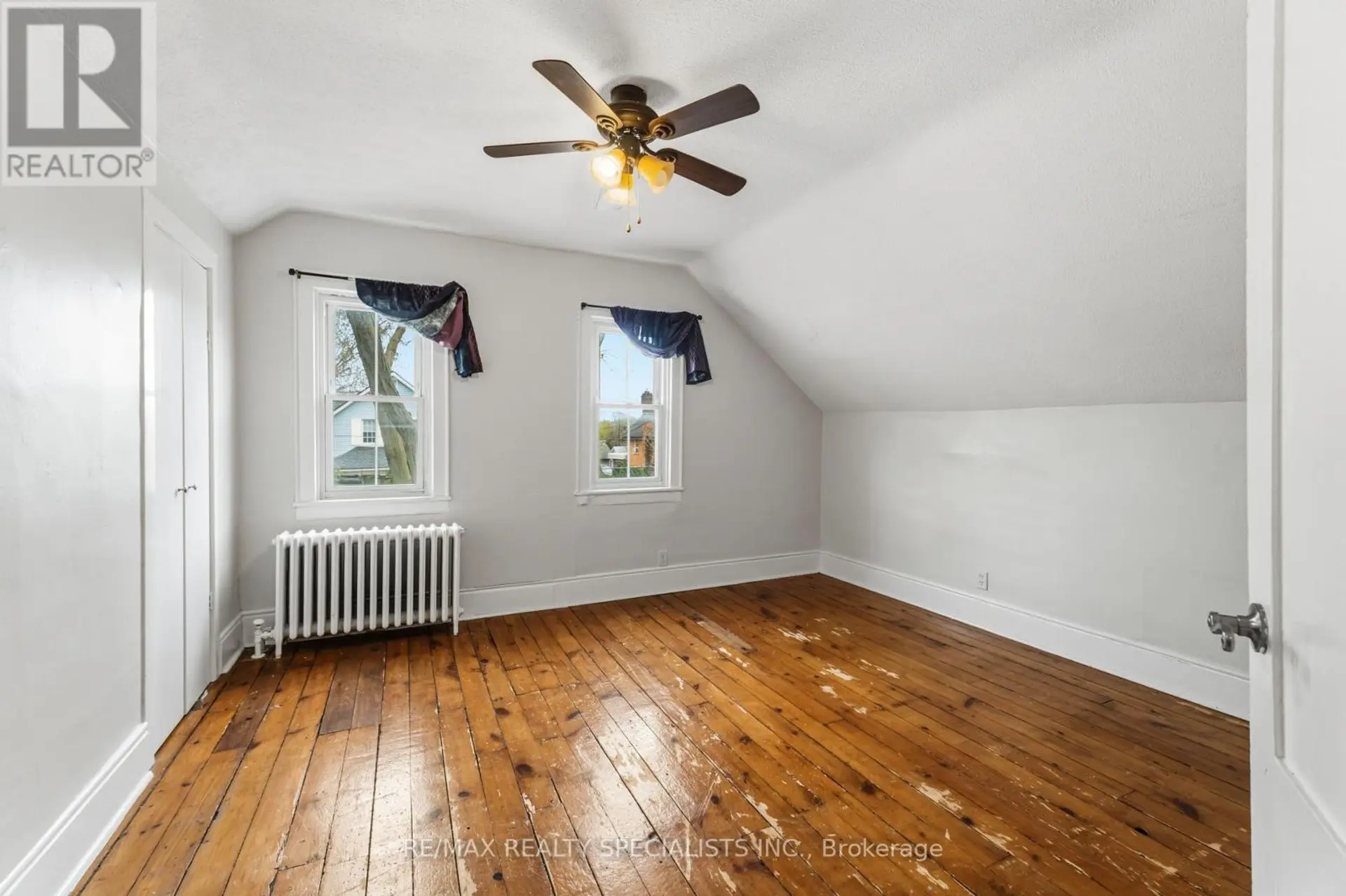 15 CATHERINE STREET - Image 15